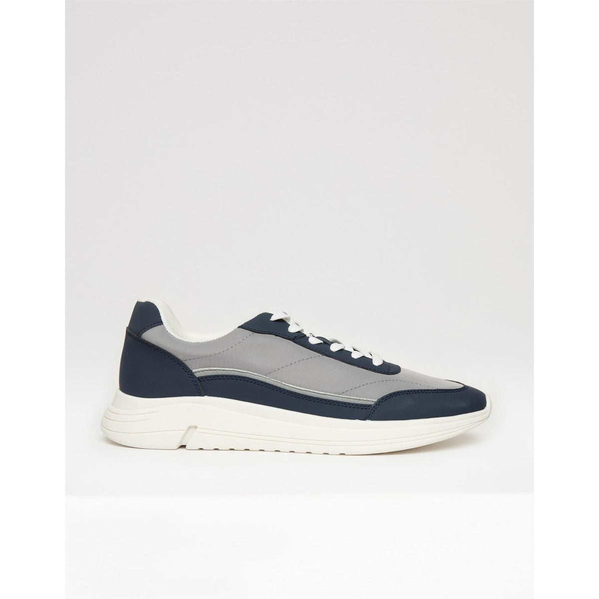 Threadbare Ariba Trainer Casual Low Top Trainers