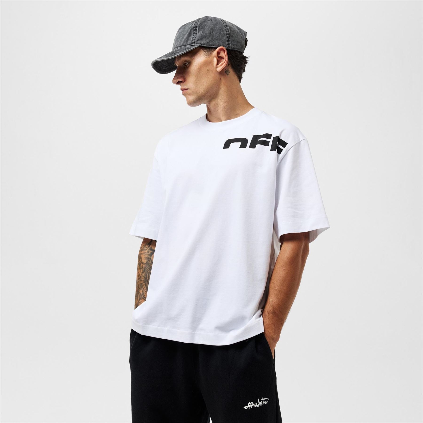 Off White Shred Skate Lettering Boyfriend T-Shirt