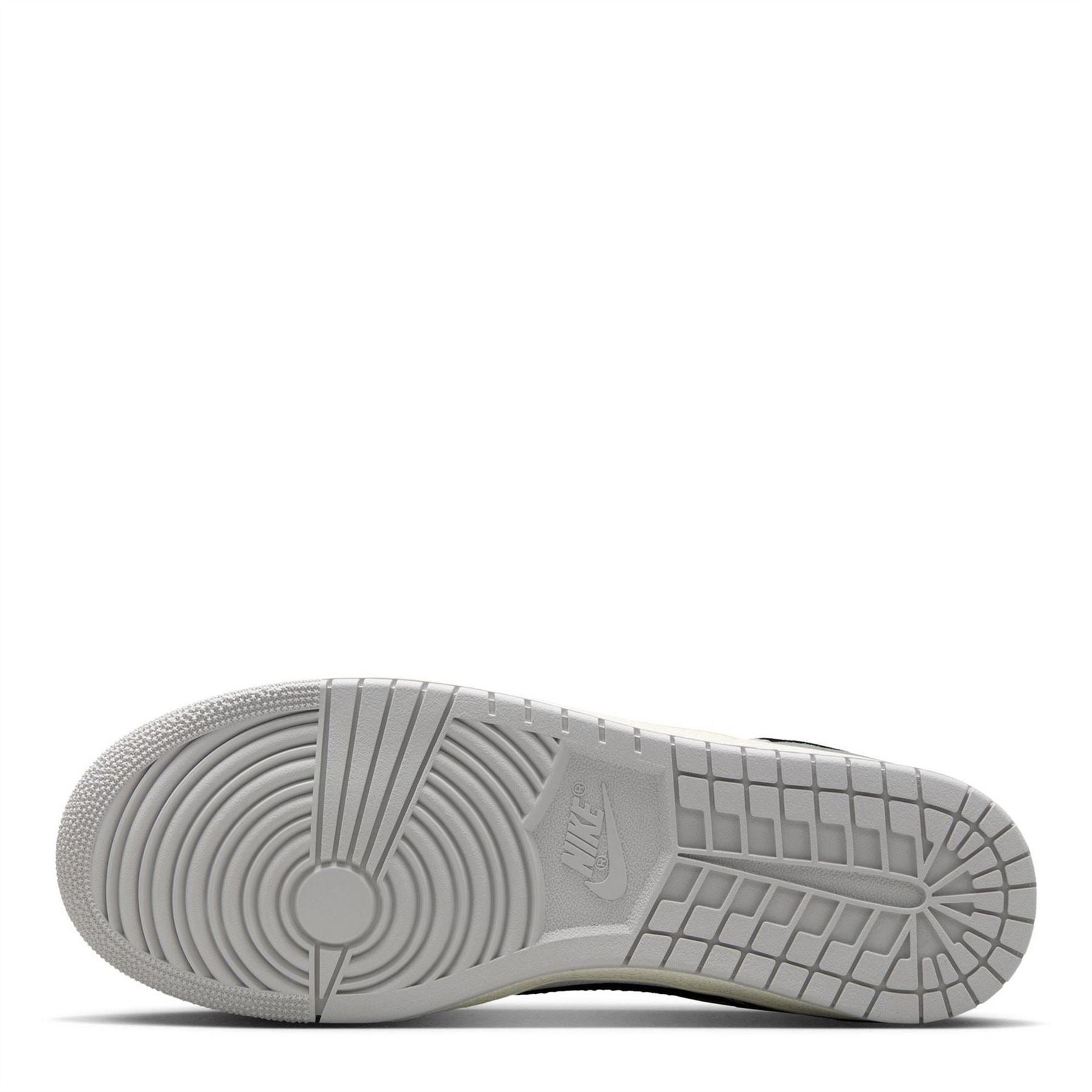 Air Jordan Skyline Sn62 Lace-Up Low Top Sneakers