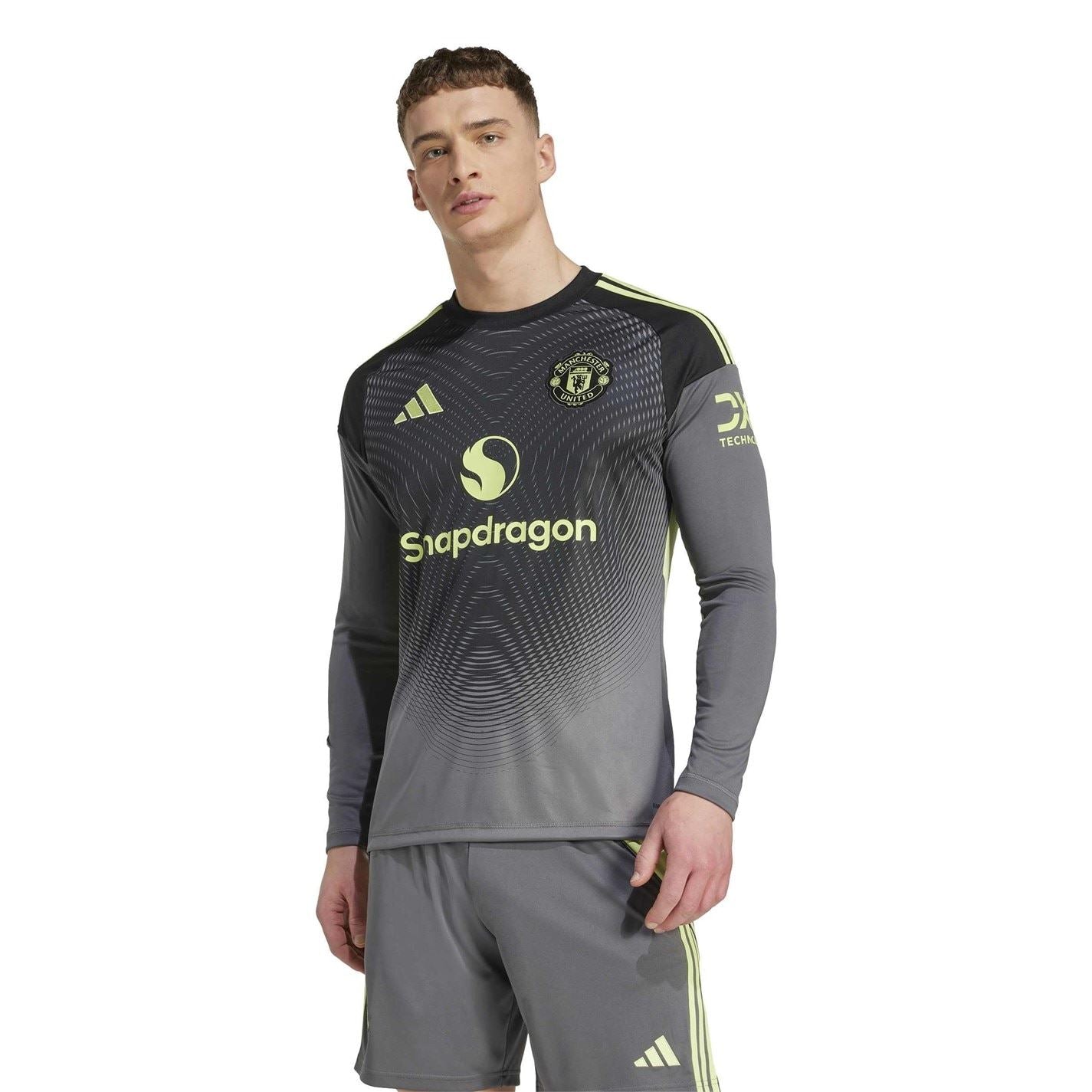 adidas Manchester United Long Sleeve Goalkeeper Shirt 2025 2026