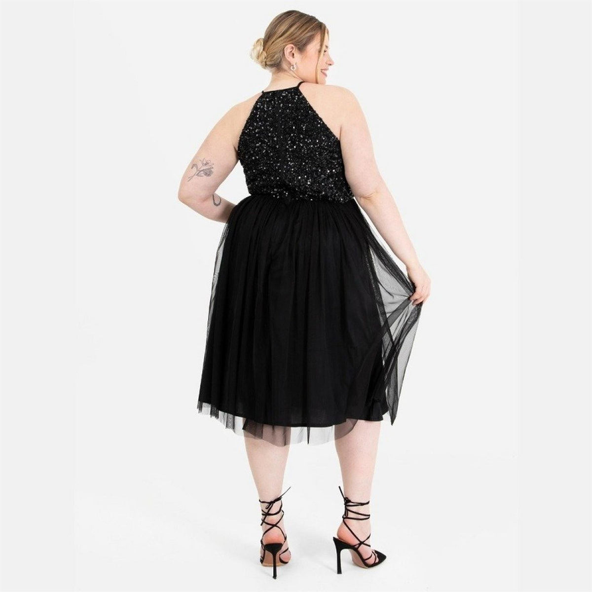 Maya Deluxe De Halter Neck Sleeveless Midi Dress