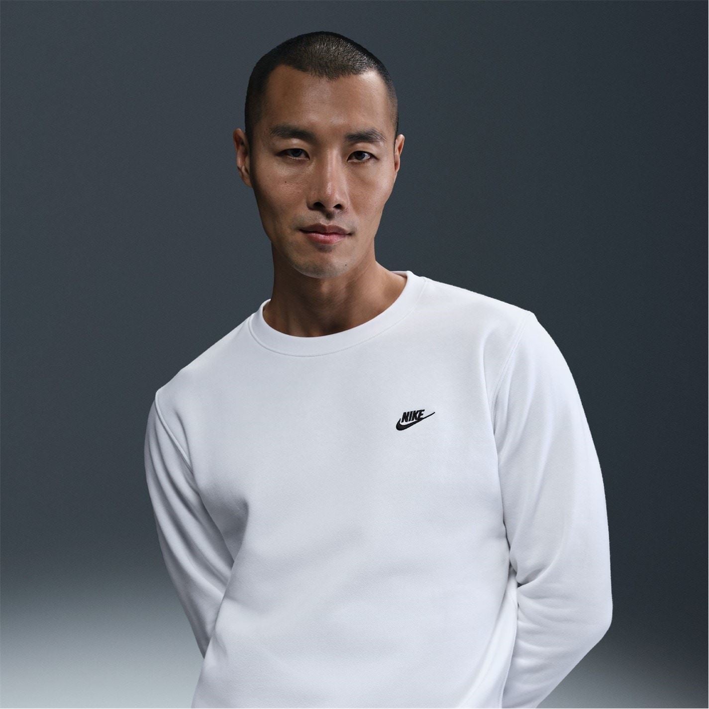 Nike Sportswear Club Crew