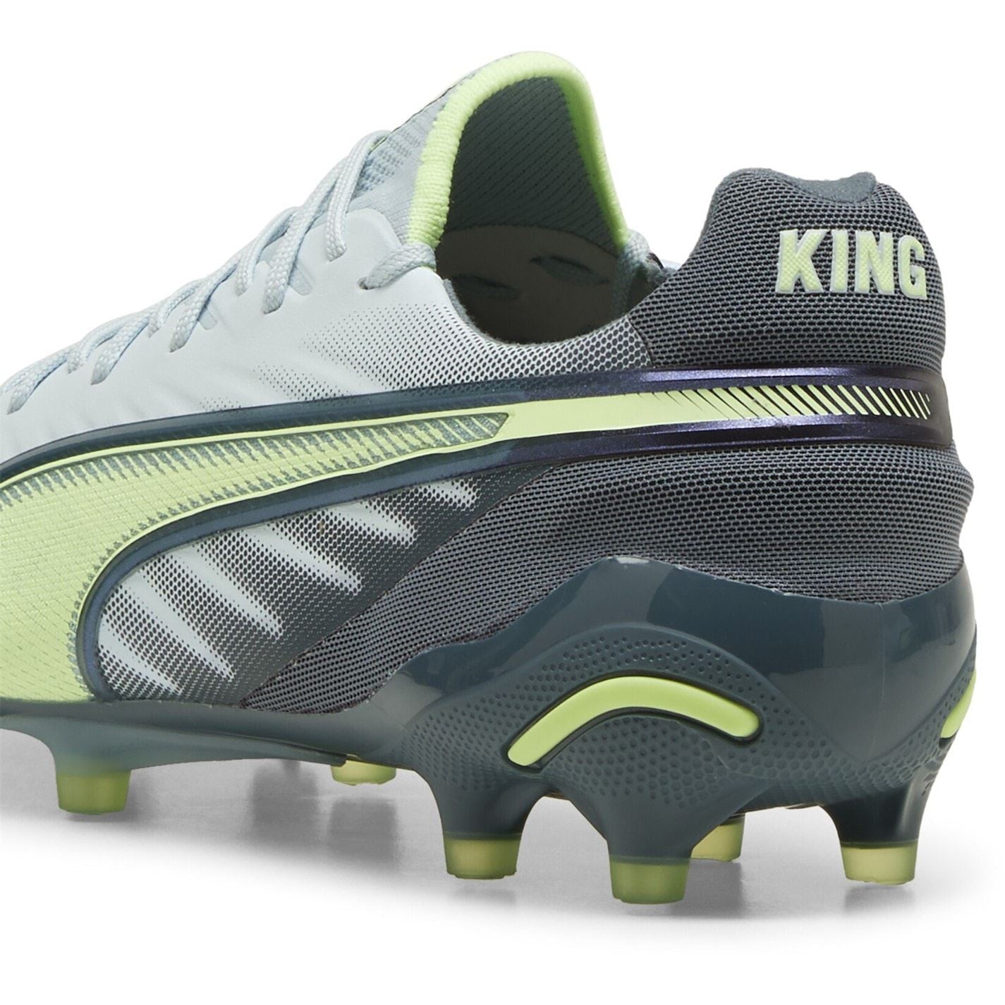 Puma Womens King Ultimate Firm Ground Football Boots