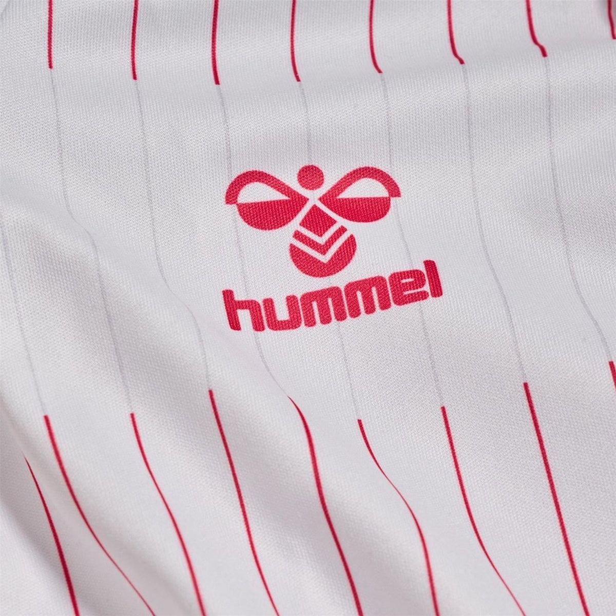 Hummel Kids Denmark International Mini Kit