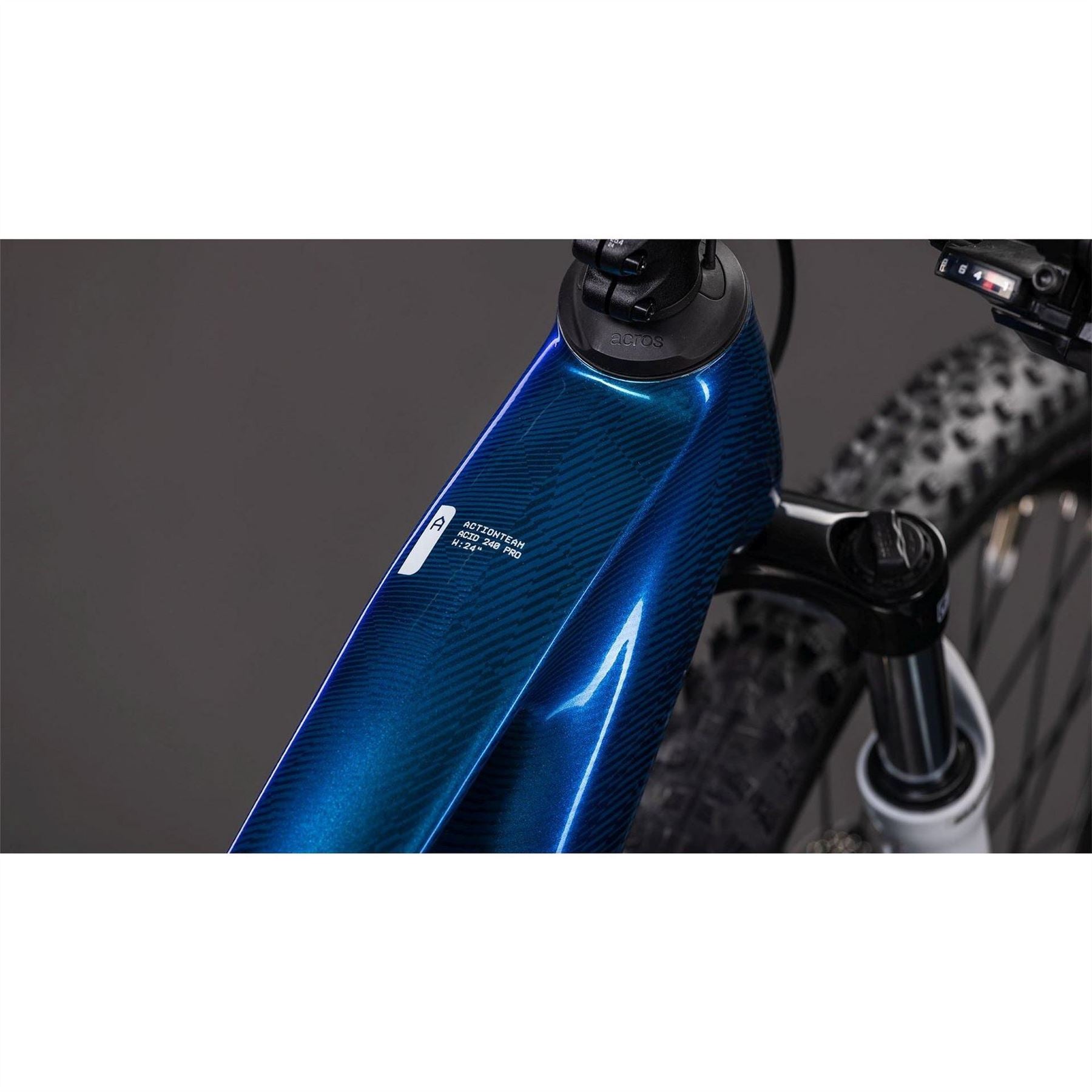 Cube Acid 240 Hybrid Rookie Pro 400x Kids Electric Mountain Bike