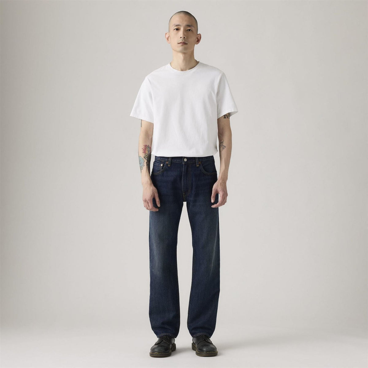 Levis Relaxed Fit Mid Rise Five Pocket Jeans