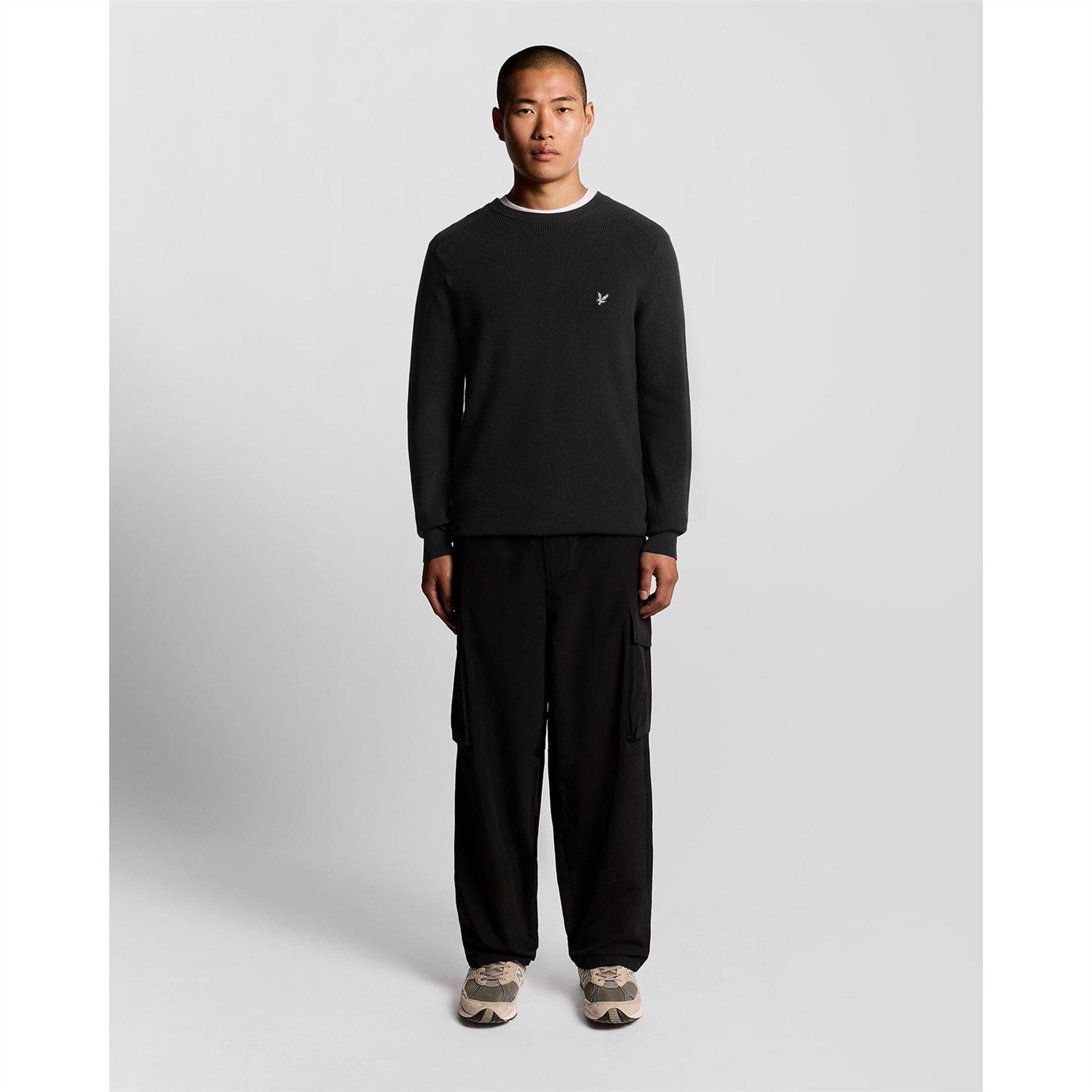 Lyle and Scott Ribbed Crew Neck Raglan Sleeve Sweater
