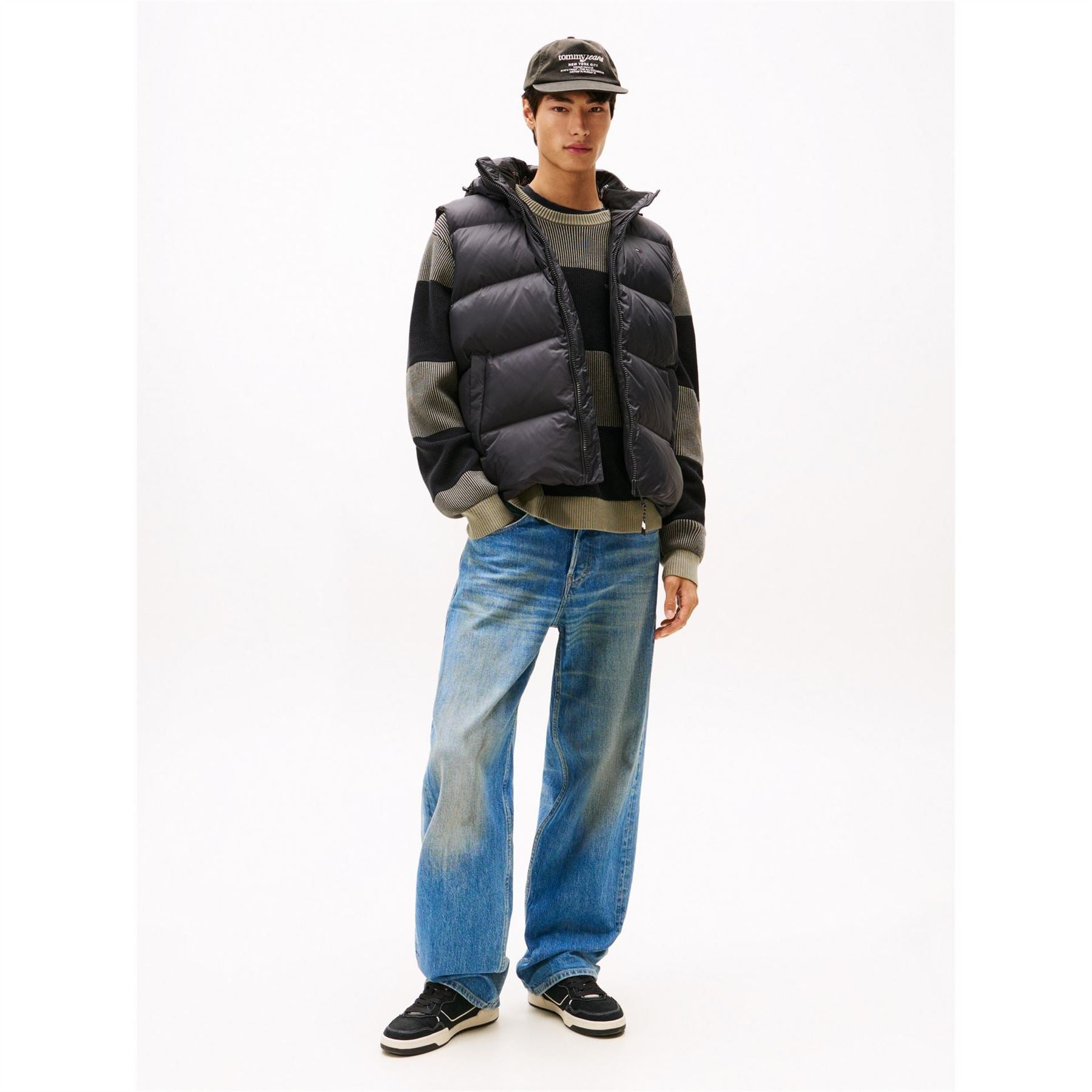 Tommy Jeans Essential Down Hooded Sleeveless Gilet