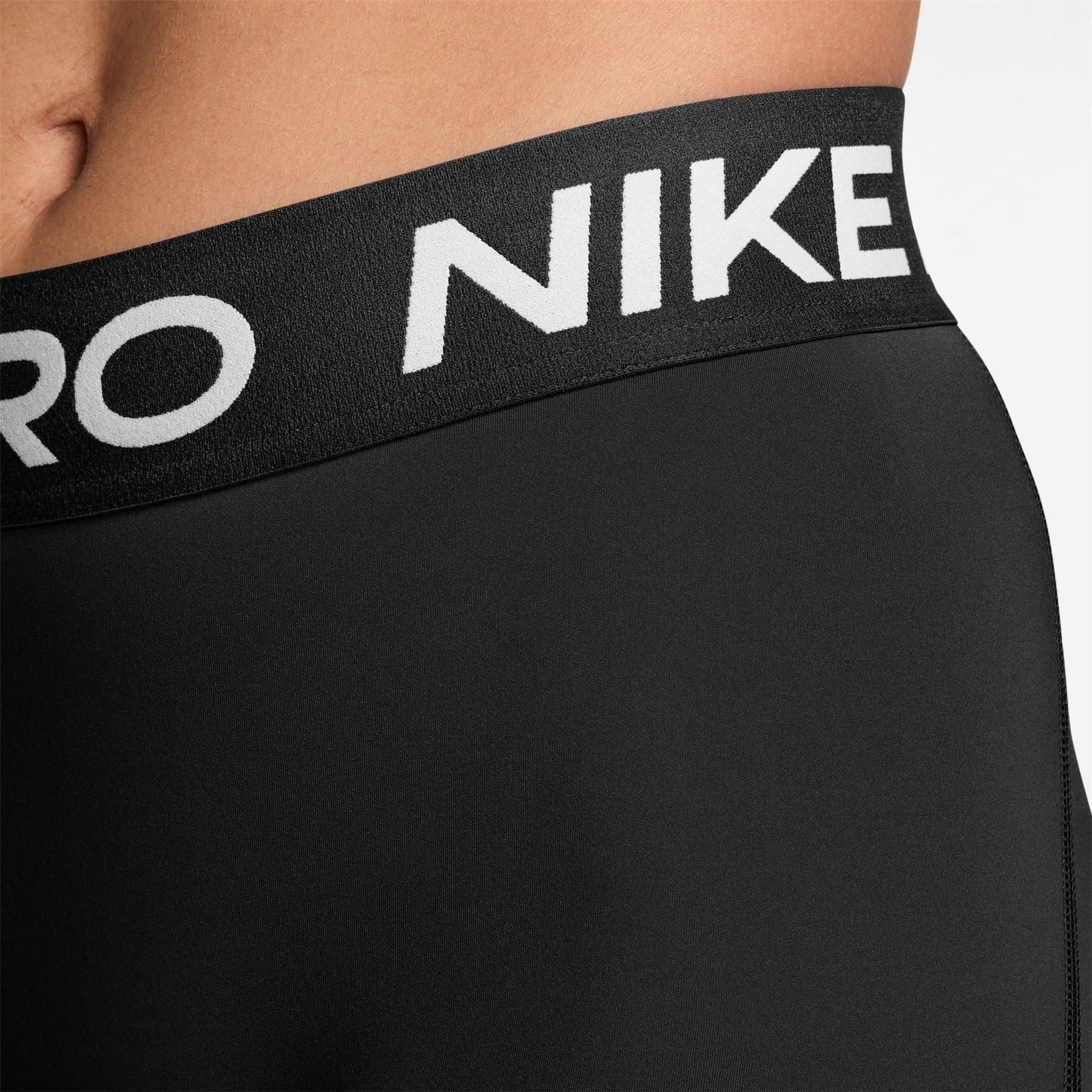 Nike Pro Ess 3inshrt