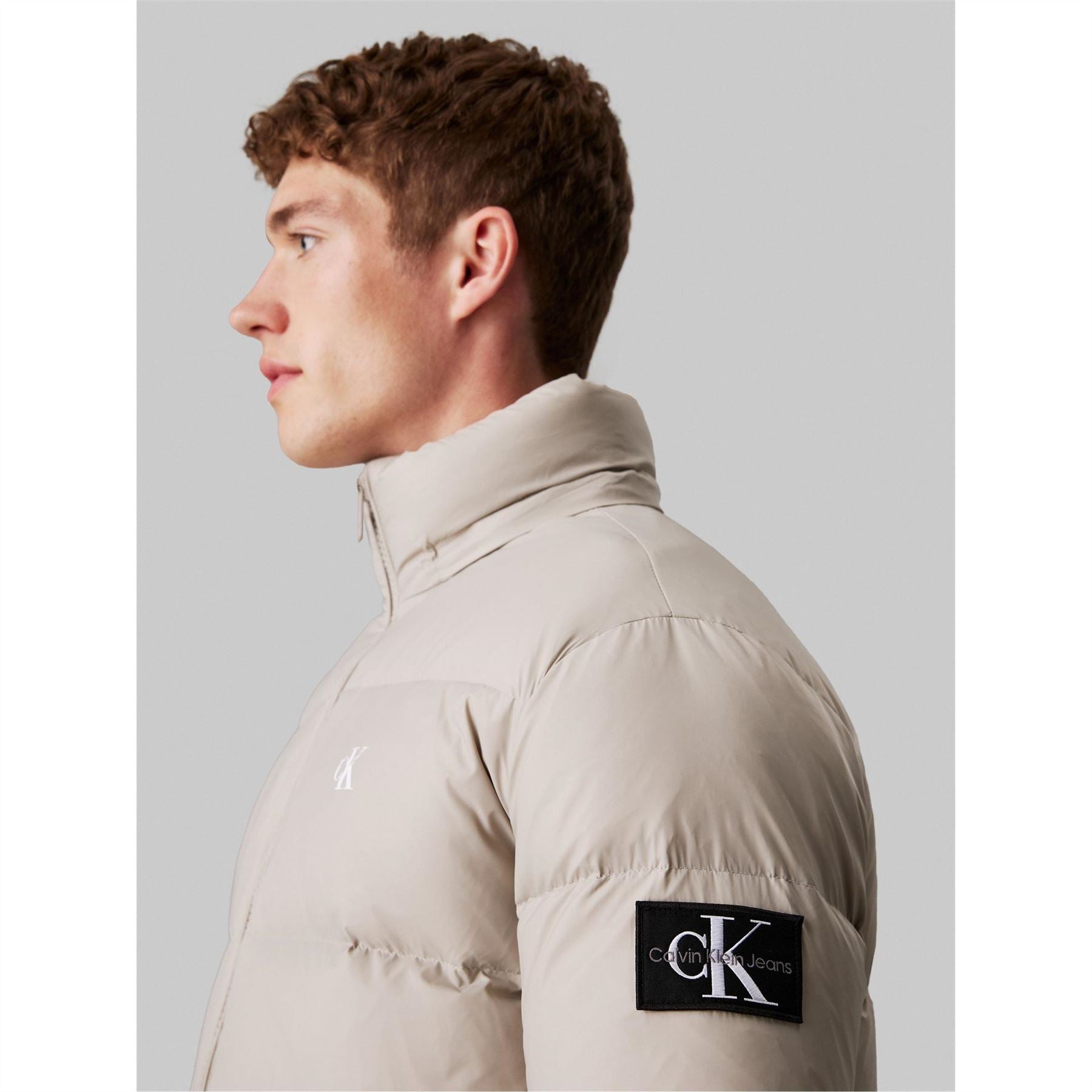 Calvin Klein Jeans Essential Down Recycled Down Short Puffer Jacket