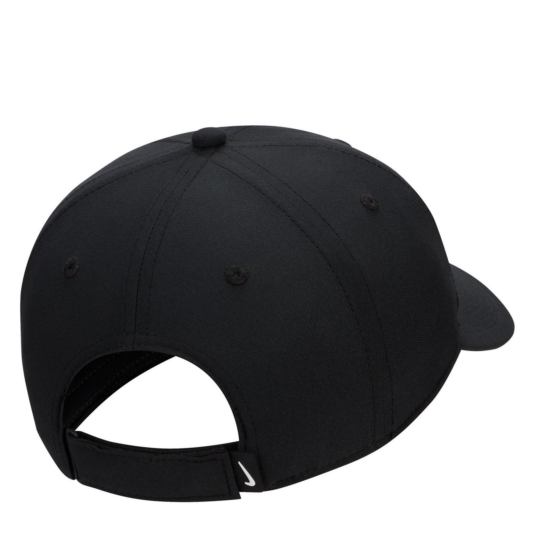 Nike Dri Fit Club Structured Swoosh Cap