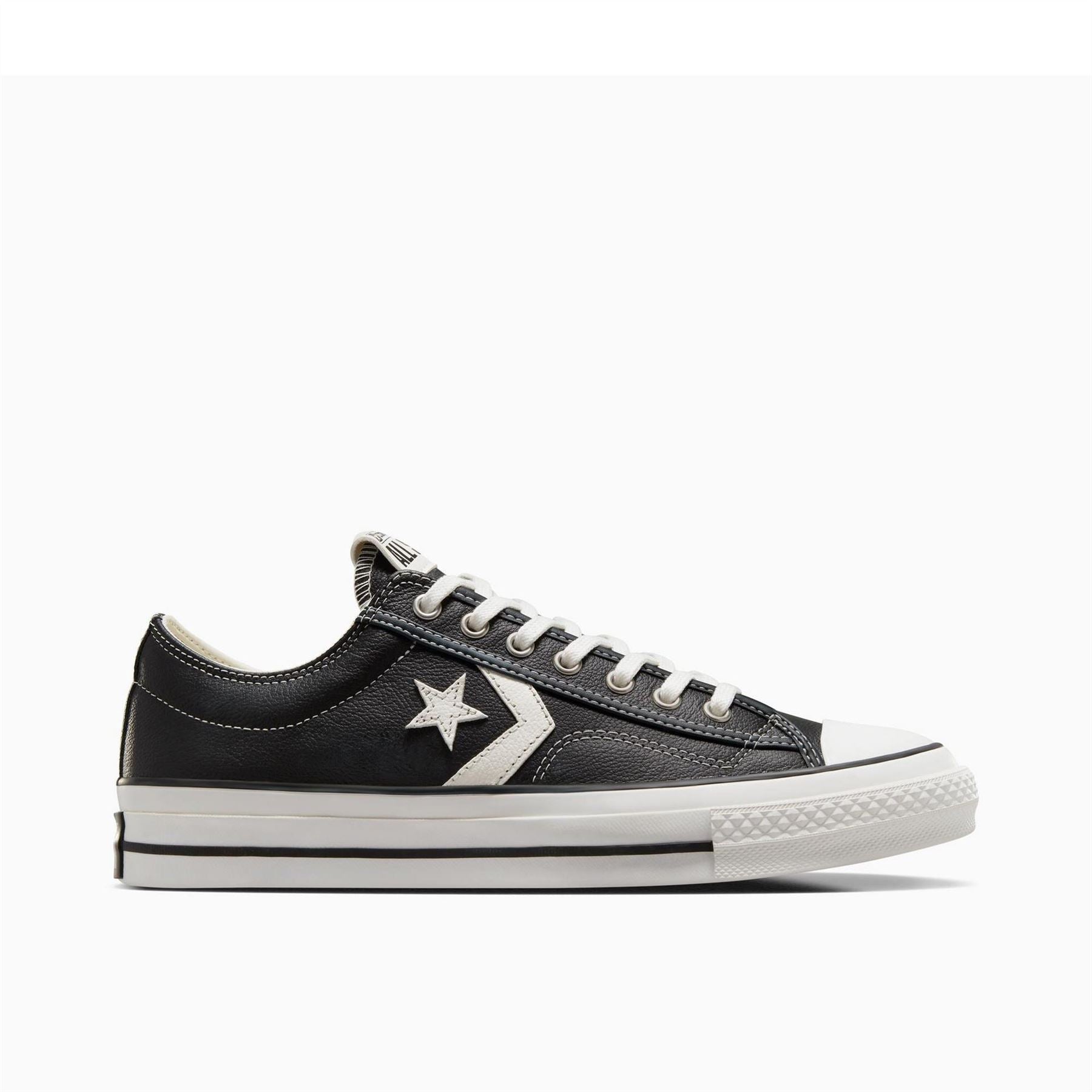 Converse Adults Star Player 76 Fall Leather Low Top Trainers