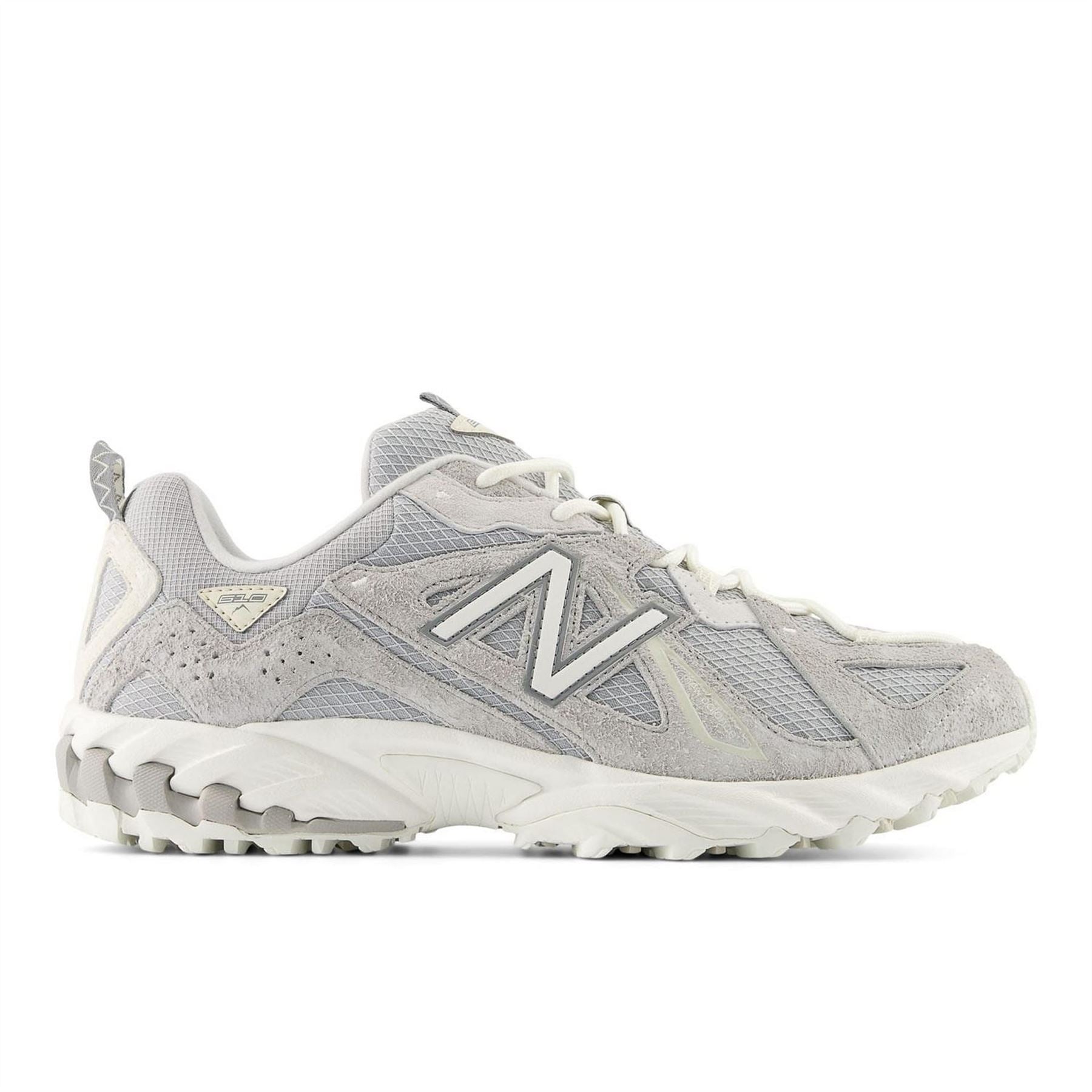 New Balance V1 Trainers