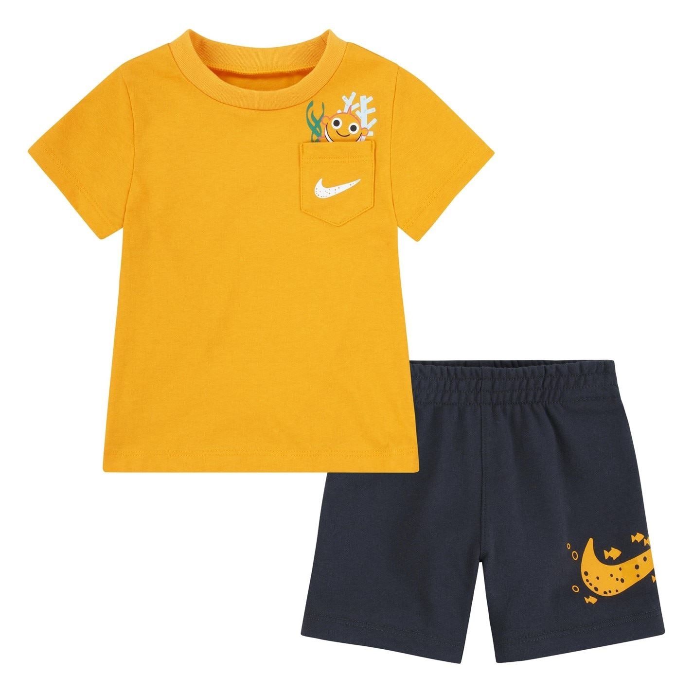 Nike Reef Crew Neck Short Sleeve T-Shirt and Set