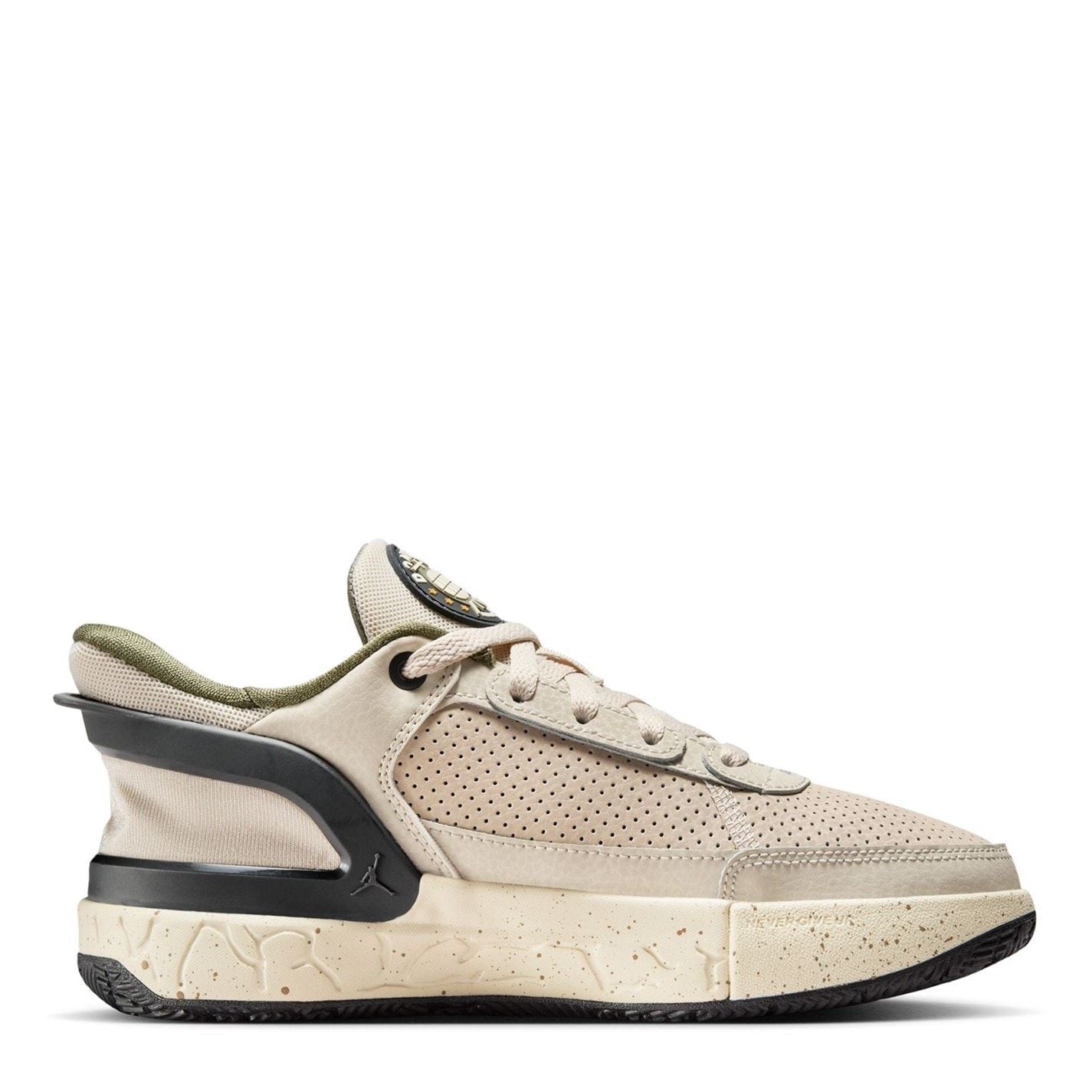 Air Jordan Day1 Easyon Kids Low Top Sneakers