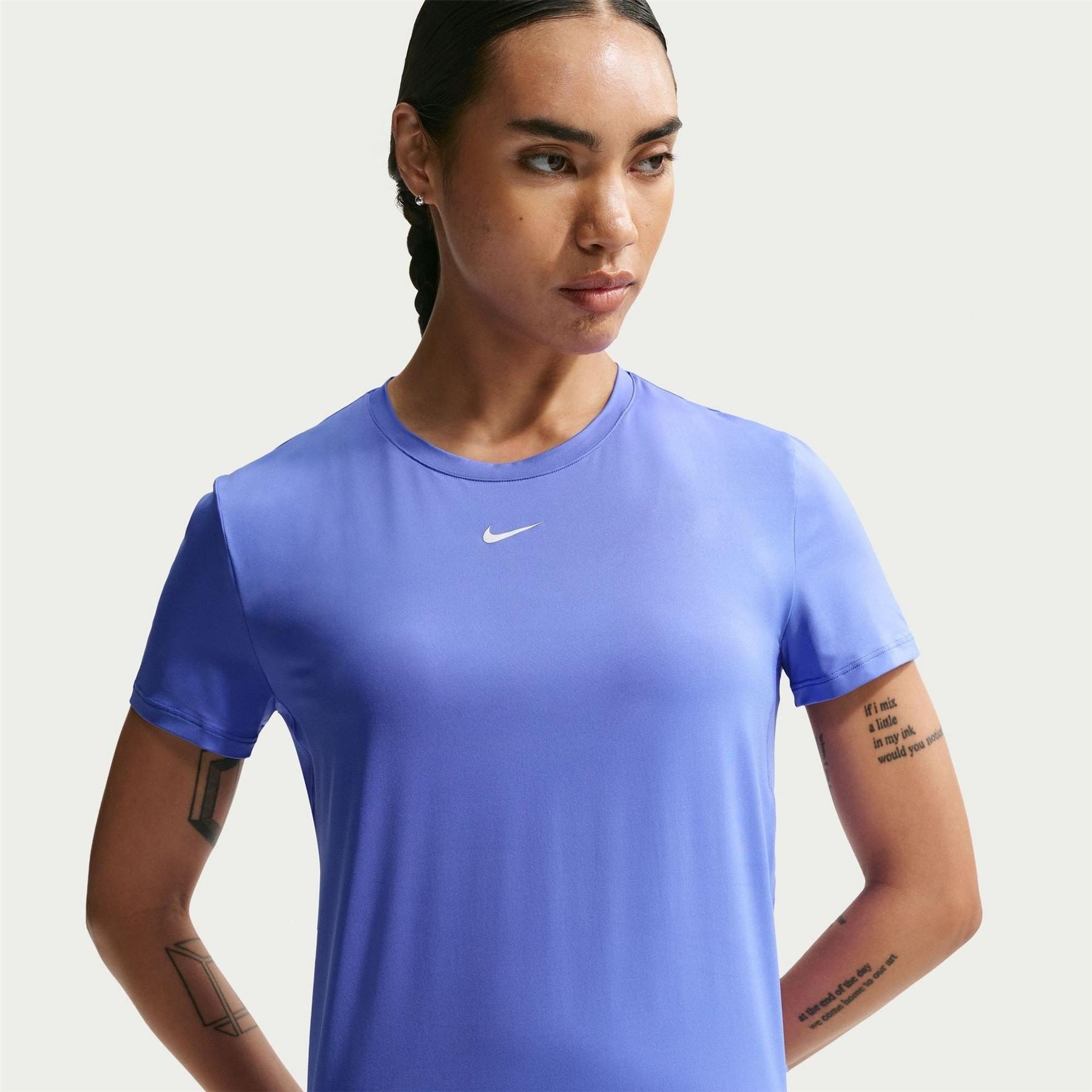 Nike Womens Dri Fit One Standard Fit Short Sleeve Top