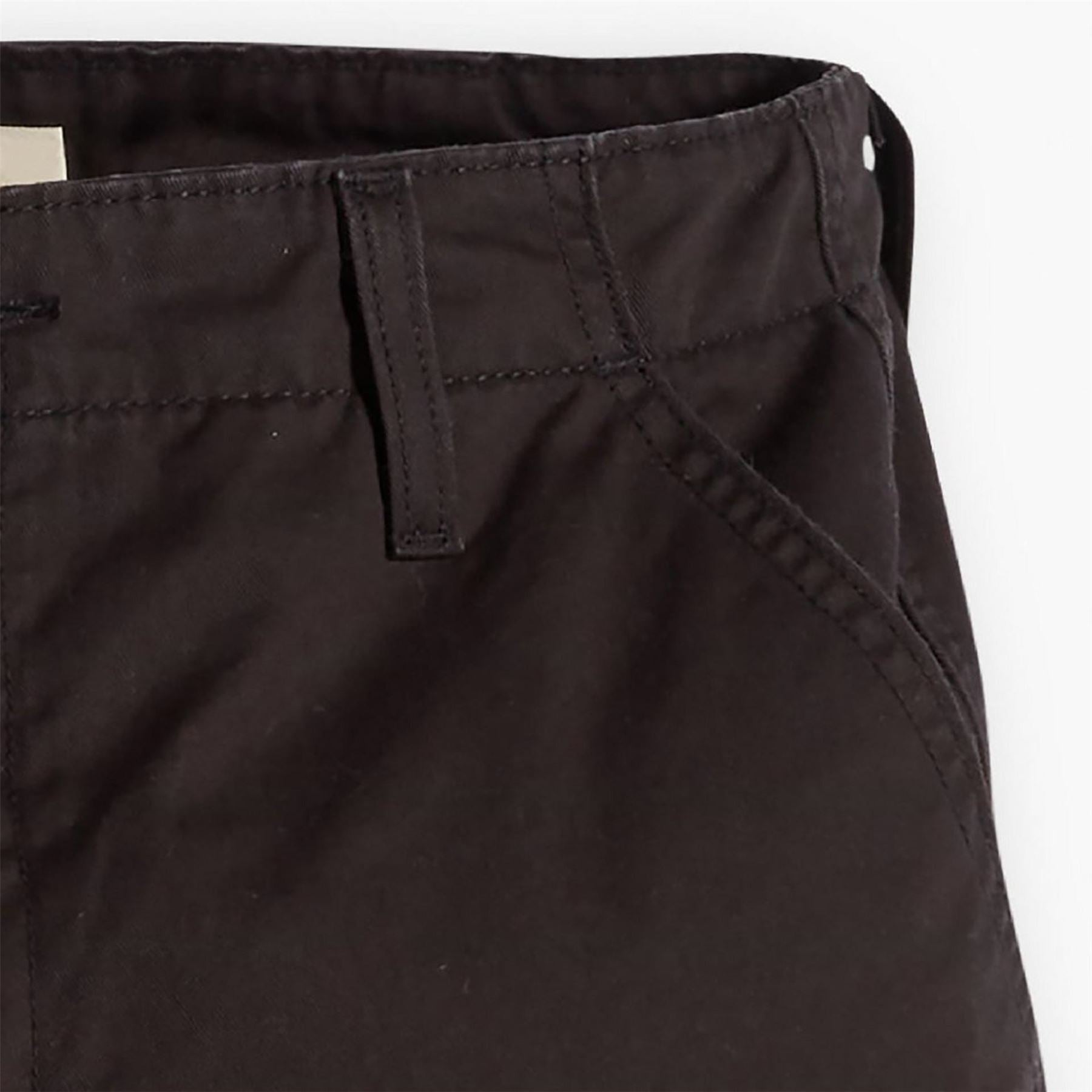 Levis Baggy Cargo Jeans