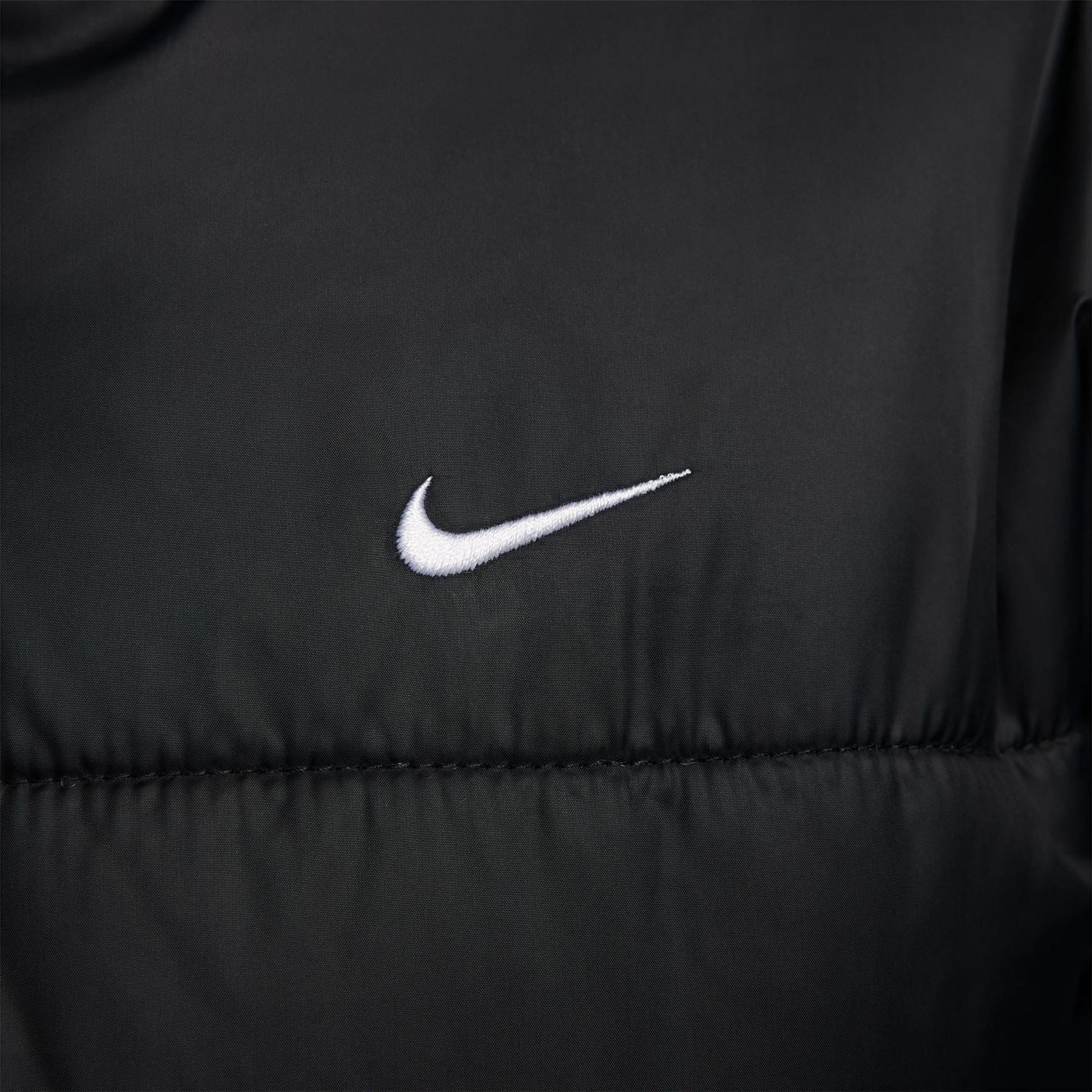 Nike Womens Sportswear Classic Puffer Therma Fit Loose Parka