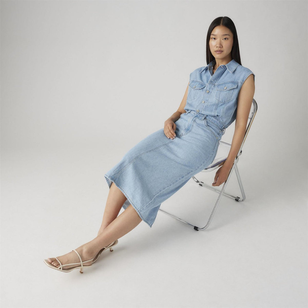Levis Iconic Collared Neck Sleeveless Midi Shirt Dress