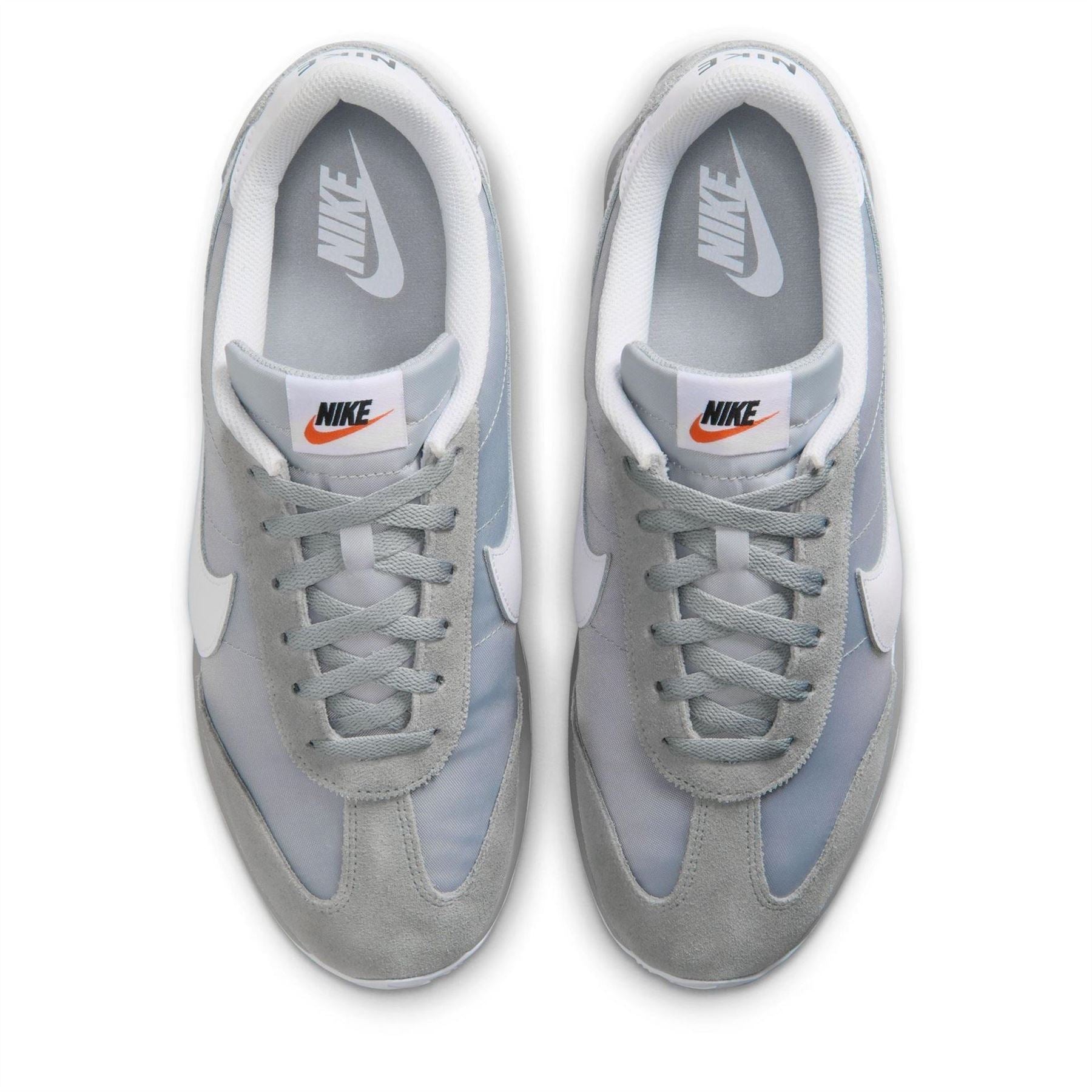 Nike Low Heel Round Toe Low Top Sneakers