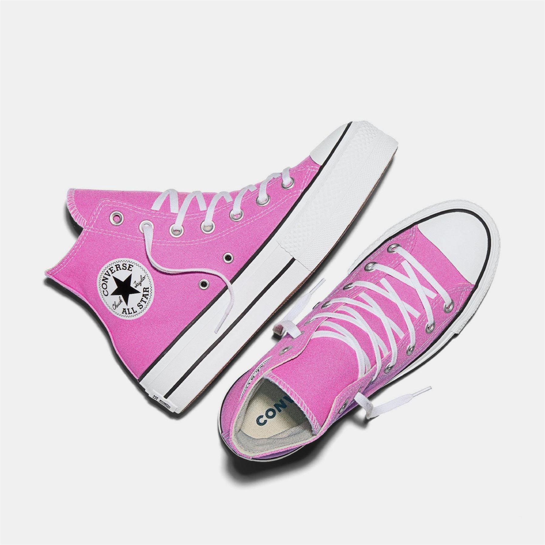 Converse Chuck Taylor All Star Canvasas High Top Trainers
