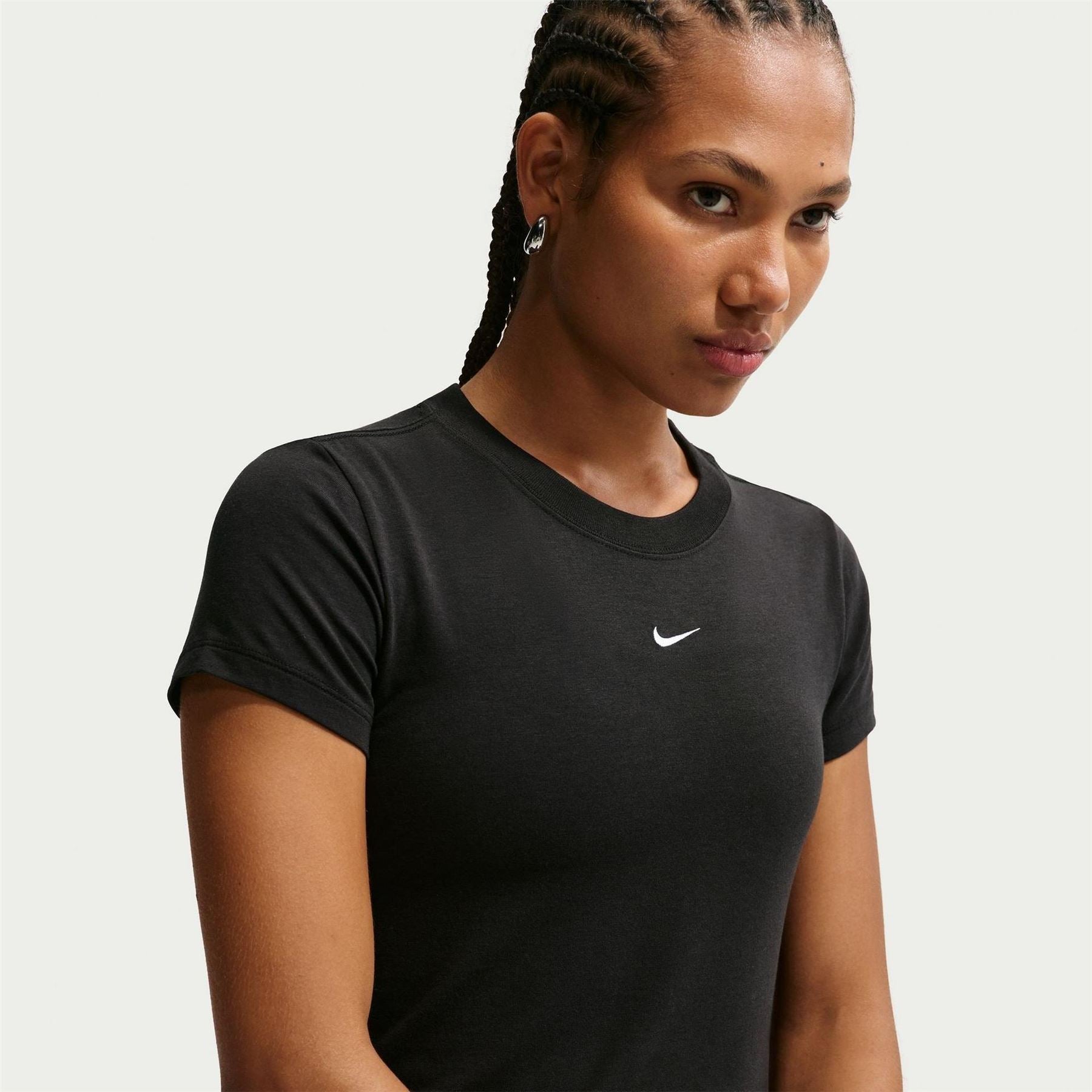 Nike Womens Chill Knit T-Shirt