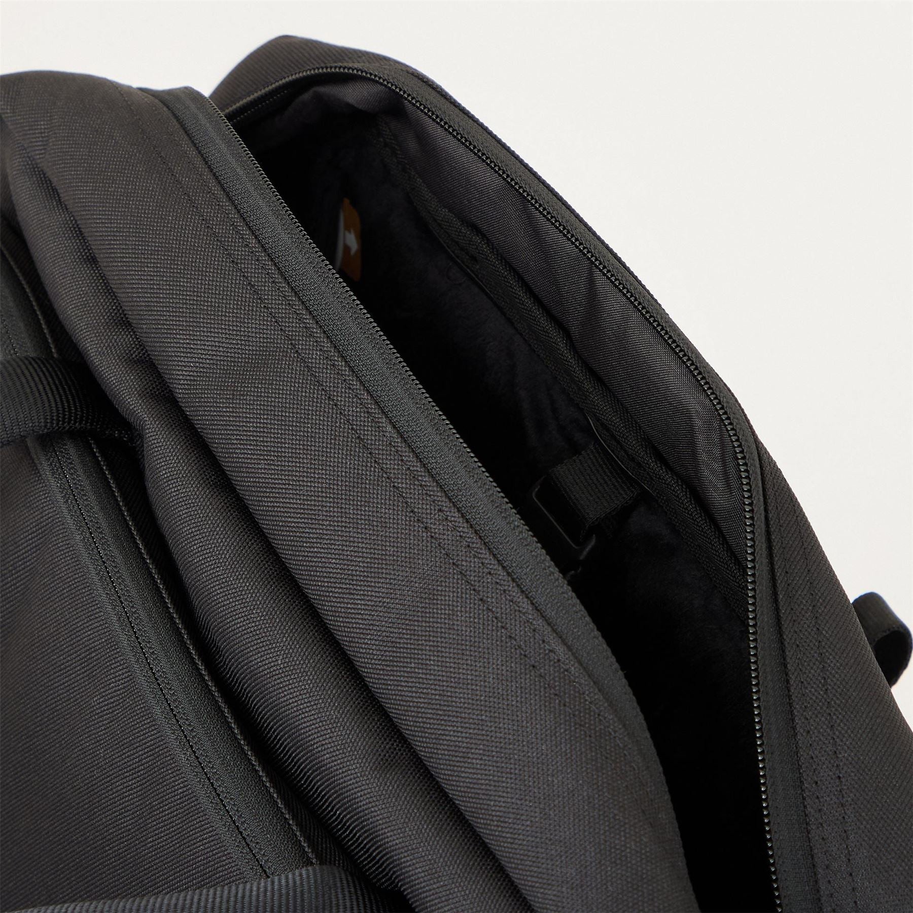 Herschel Supply Co Tech Padded Document Laptop Bag