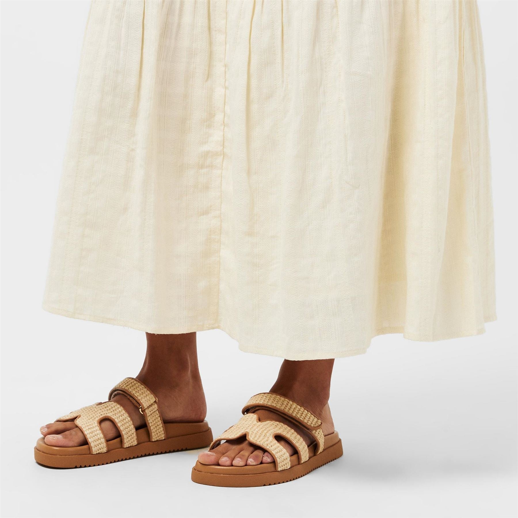 Steve Madden Textured Open Toe Slide Sandals
