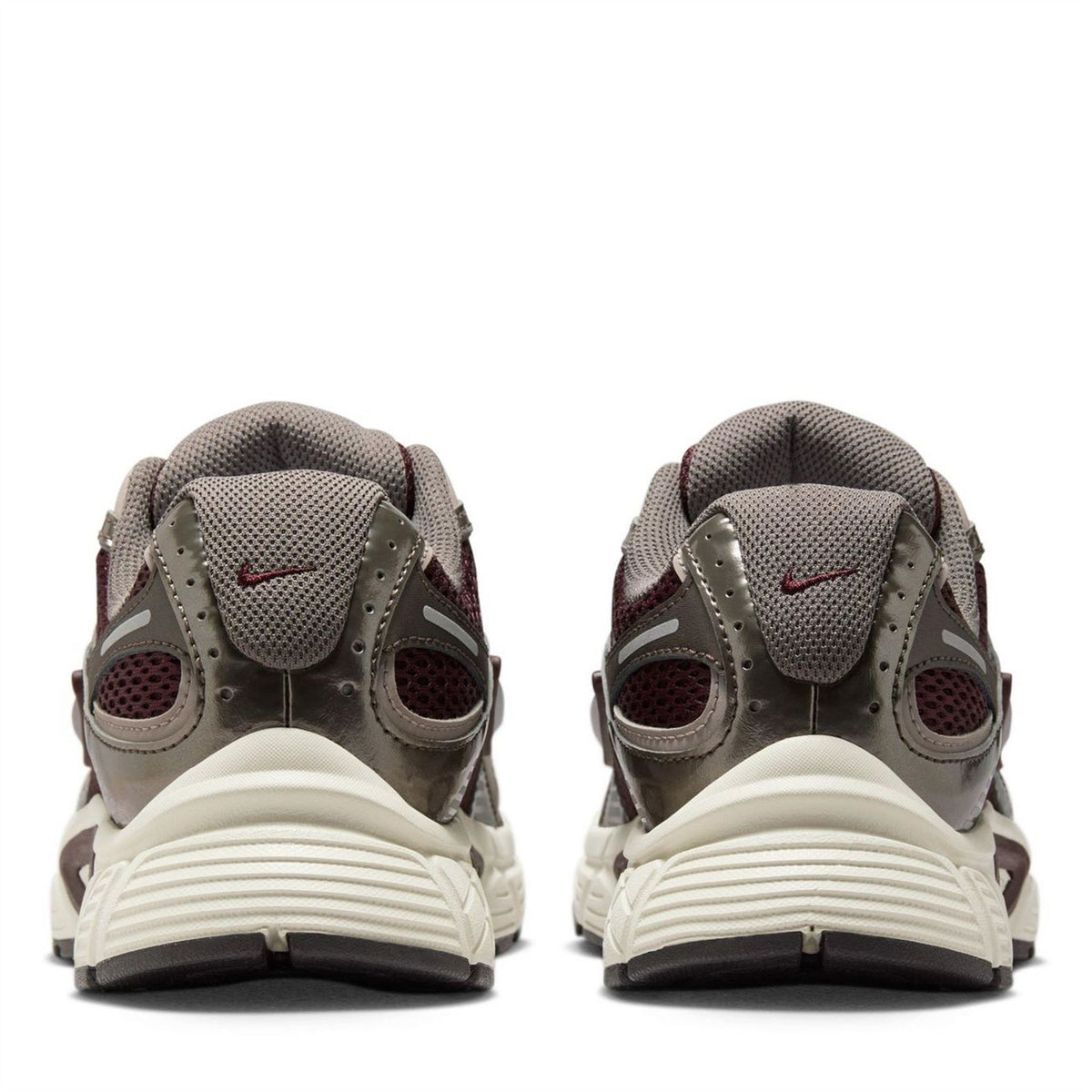 Nike Vomero Run 5 Lace-Up Running Trainers