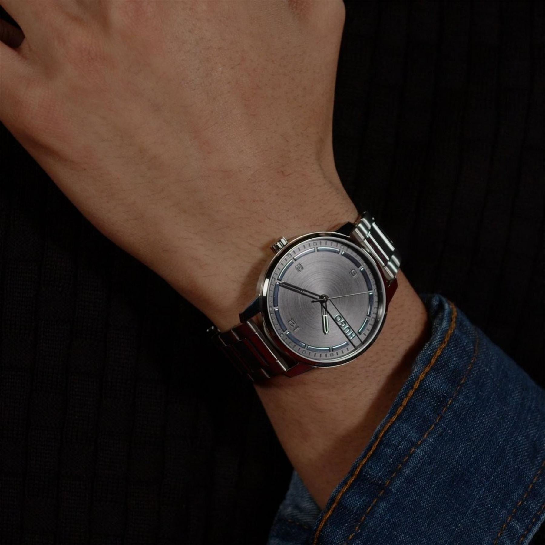 Hugo Mens #stamp Watch