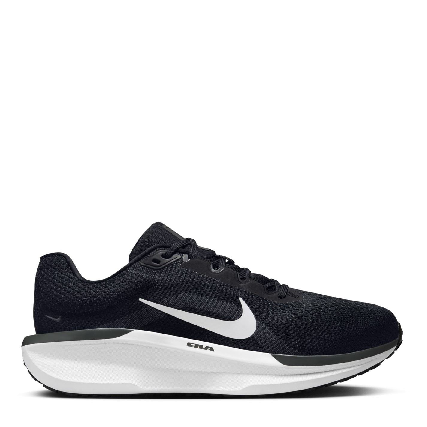 Nike Winflo 11 Wide Low Top Road Shoes