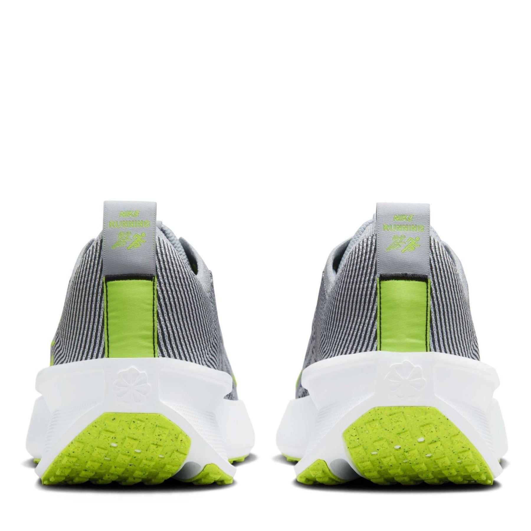 Nike Mens Interact Run Road Running Shoes