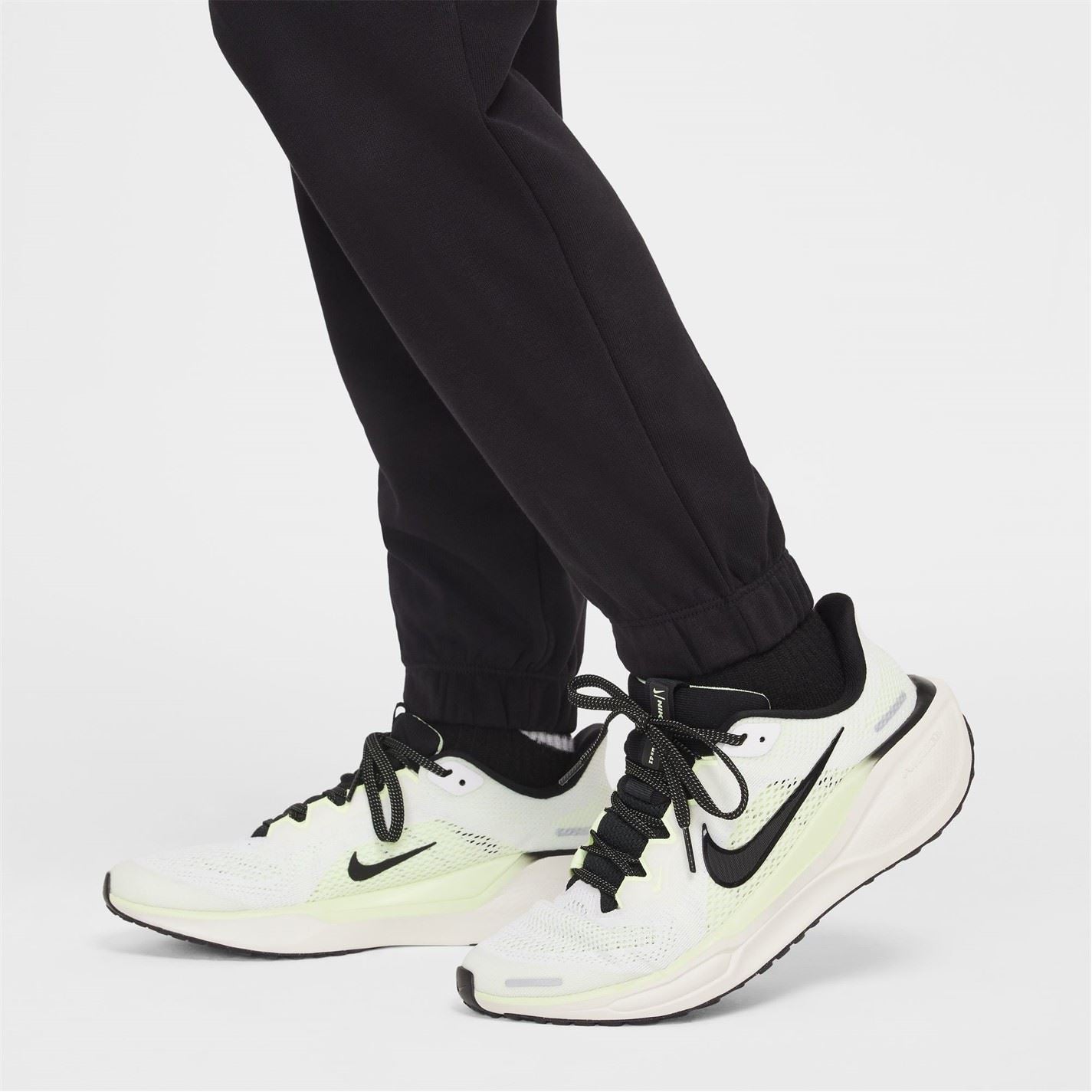 Nike Pro Fleece Solid Patterned Slim Joggers