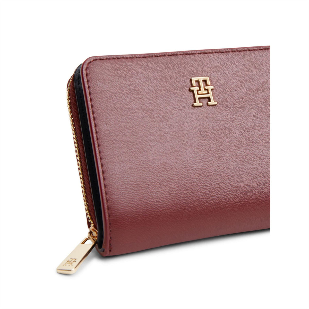 Tommy Hilfiger Icon Zip Around Wallet with Metal Branding