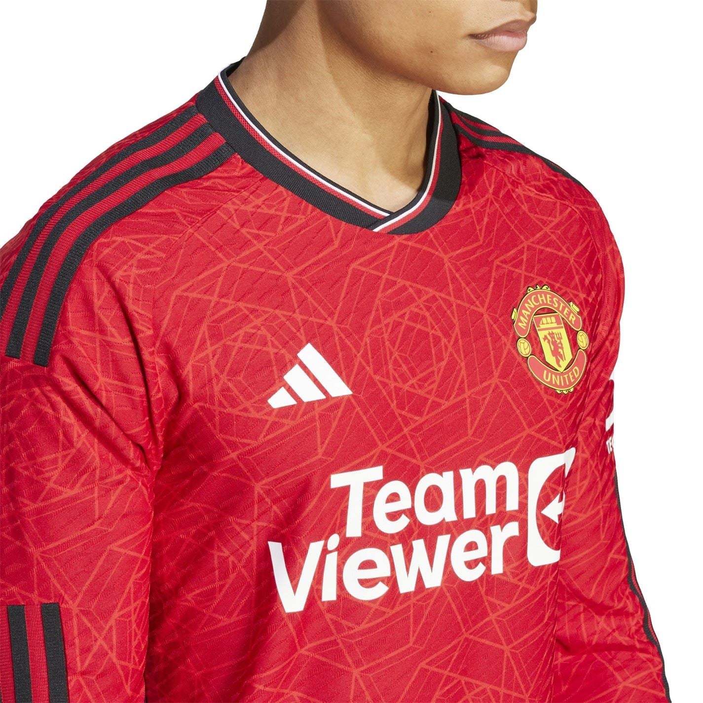adidas MUFC Crew Neck Raglan Sleeve Jersey Shirt
