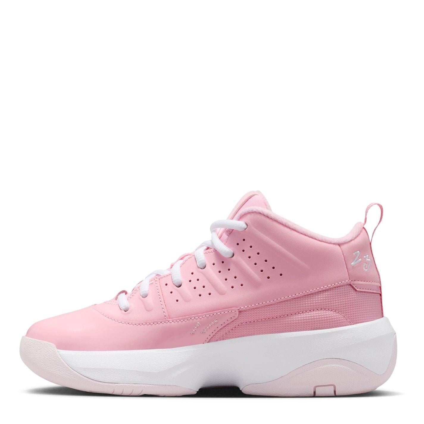 Air Jordan Max Aura Basketball Trainers