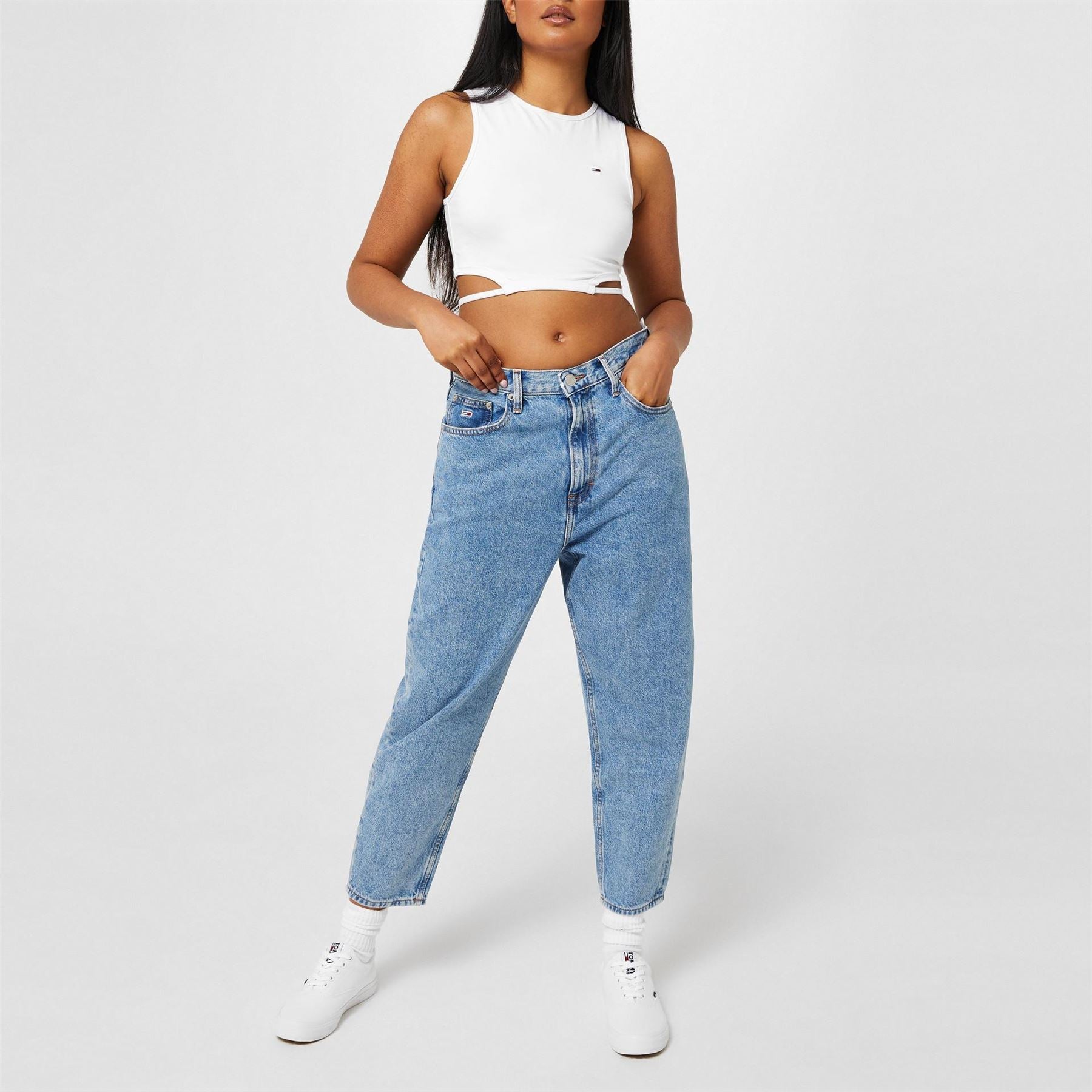 Tommy Jeans High Rise Tapered Mom Jeans