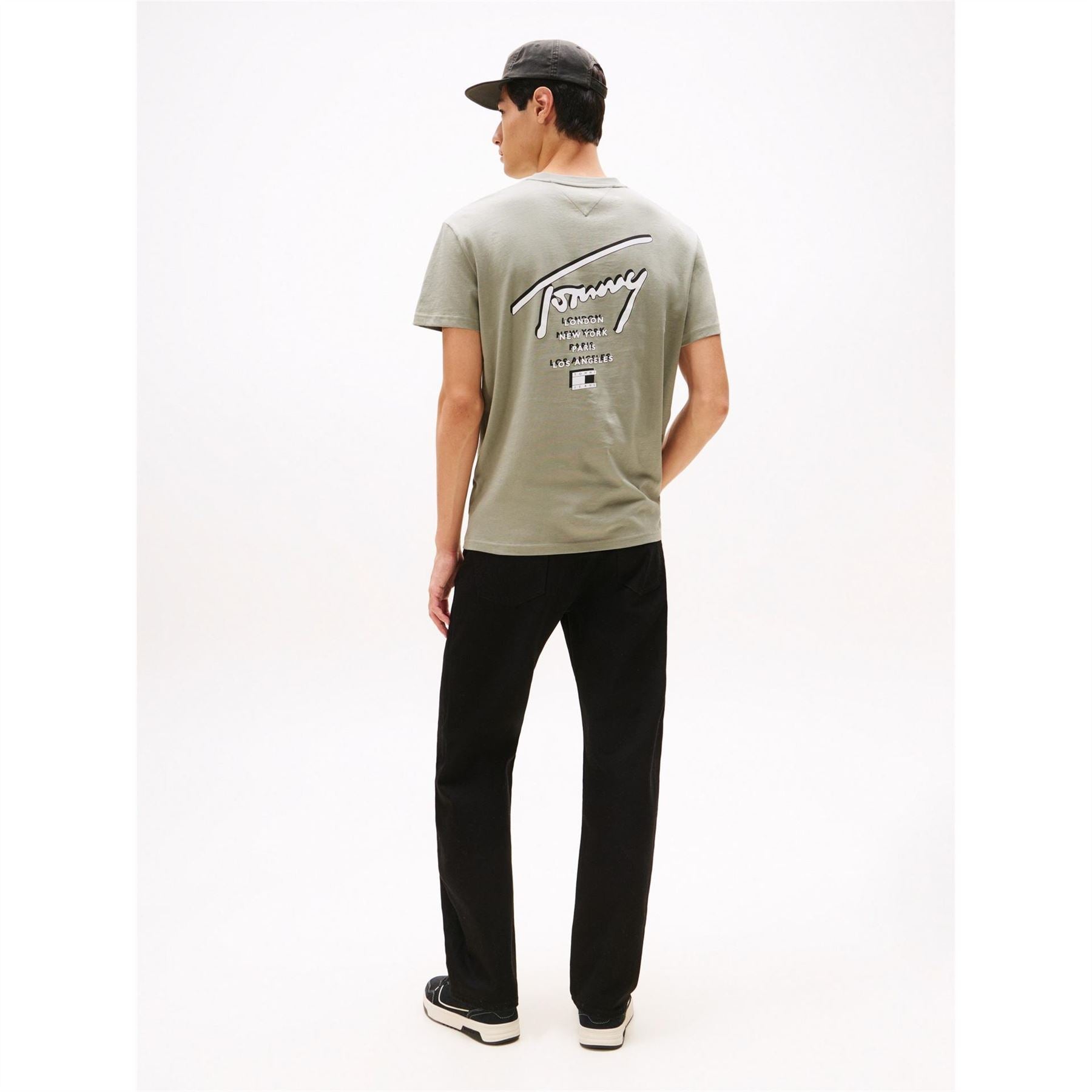 Tommy Jeans Flag Logo T-Shirt