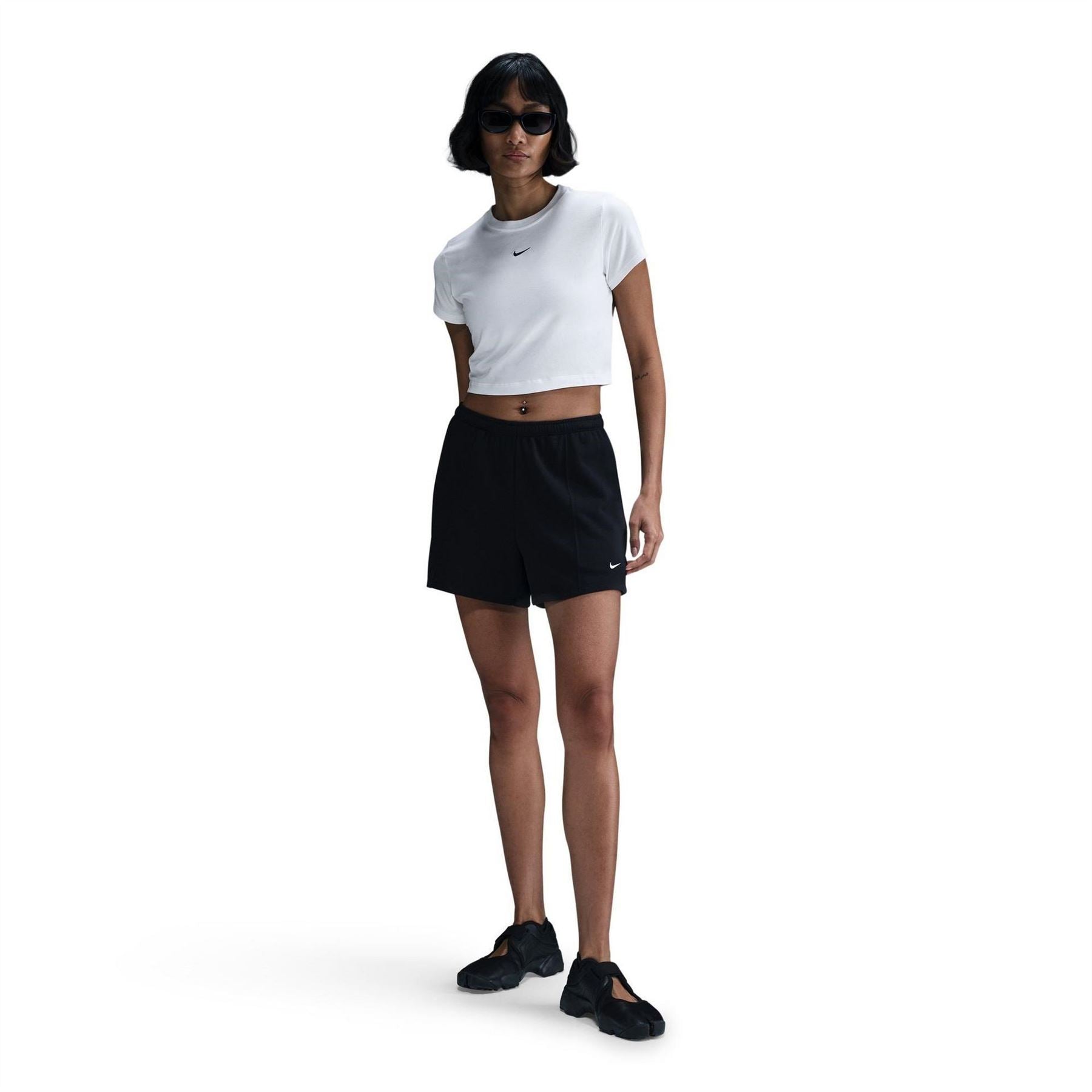 Nike Cropped Relaxed Fit Crew Neck T-Shirt