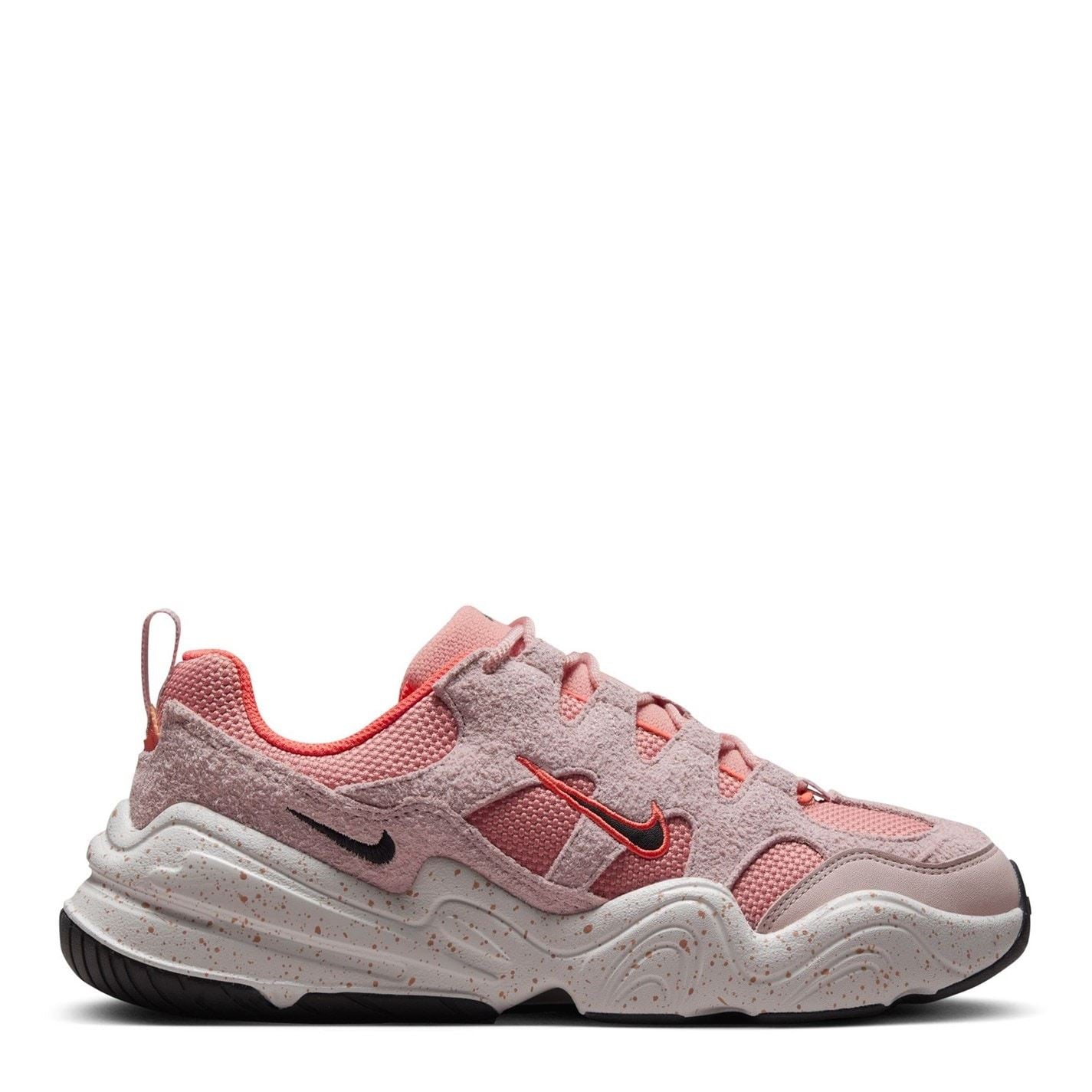Nike Tech Hera Low Top Sneakers