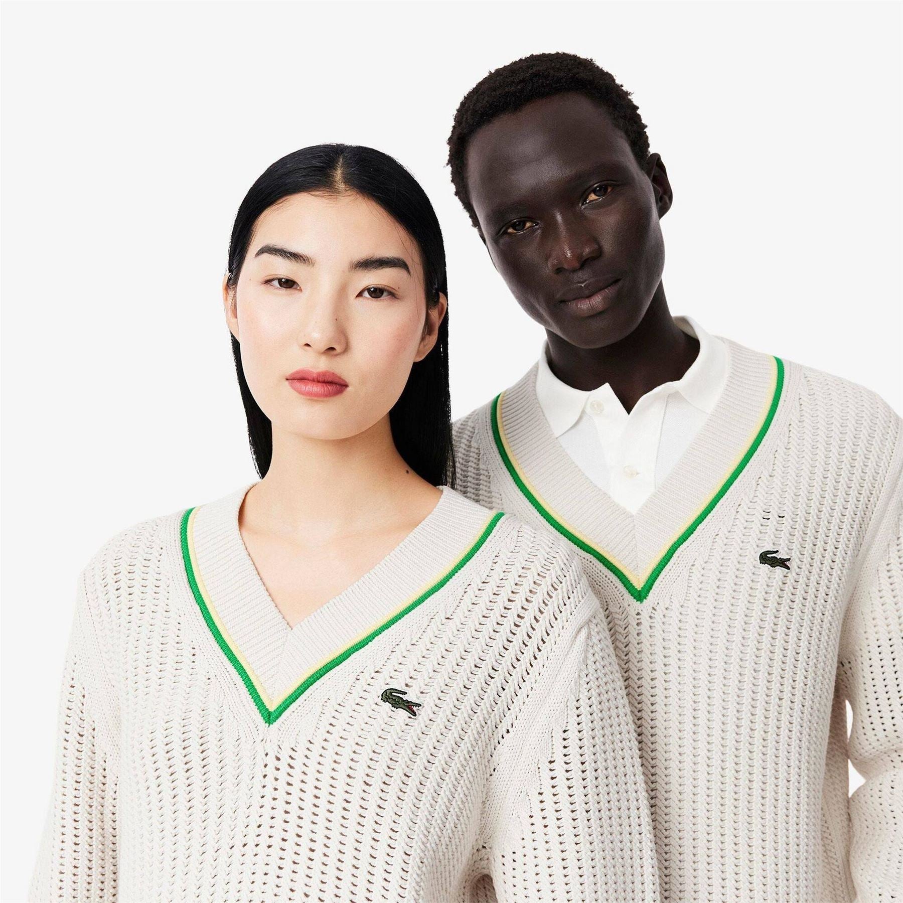 Lacoste V-Neck Regular Fit Sweater