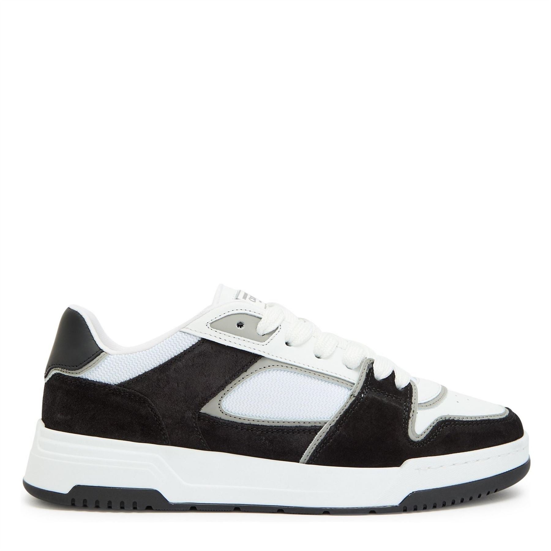 Cleens Layup Low Top Sneaker