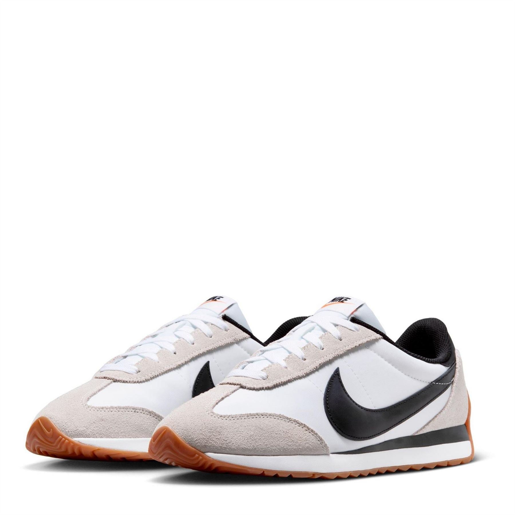 Nike Low Heel Round Toe Low Top Sneakers