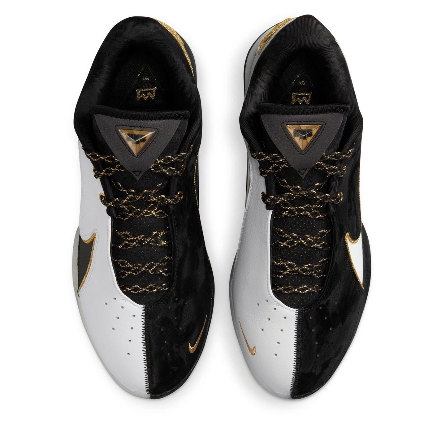 Nike Lebron XXII SN52 Graphic Print Low Top Sneakers