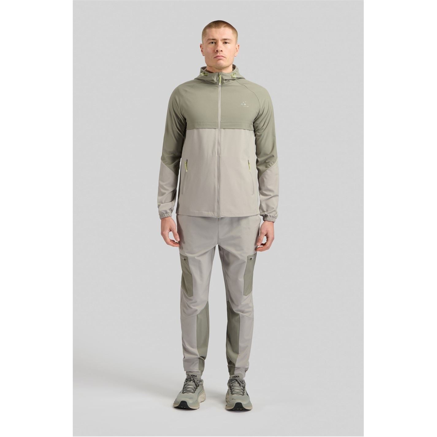 ALTRYN Wooderson V2 Water Resistant Reflective Hooded Long Sleeve Softshell Jacket