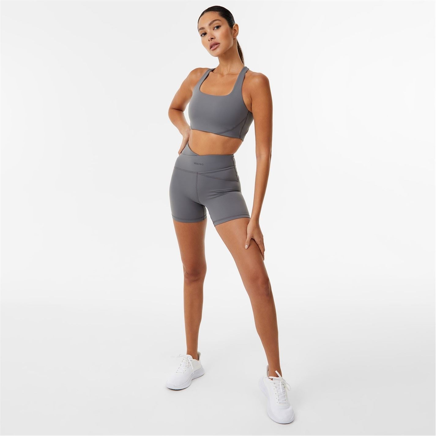 USA Pro Sophie Habboo Cropped Scoop Neck Slim Fit Bra