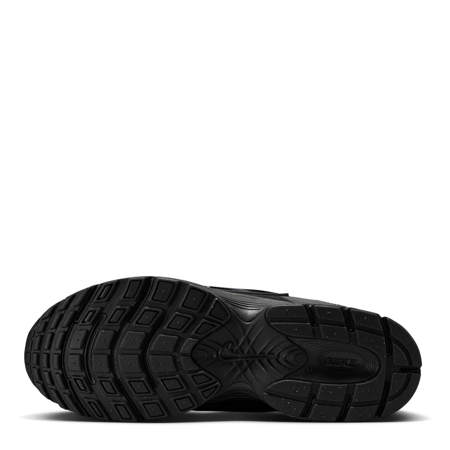 Nike Vomero 5 Running Flat Heel Trainers