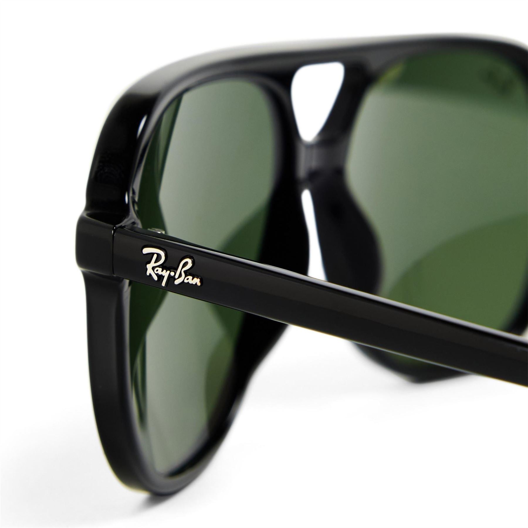 Ray-Ban Aviator Sunglasses