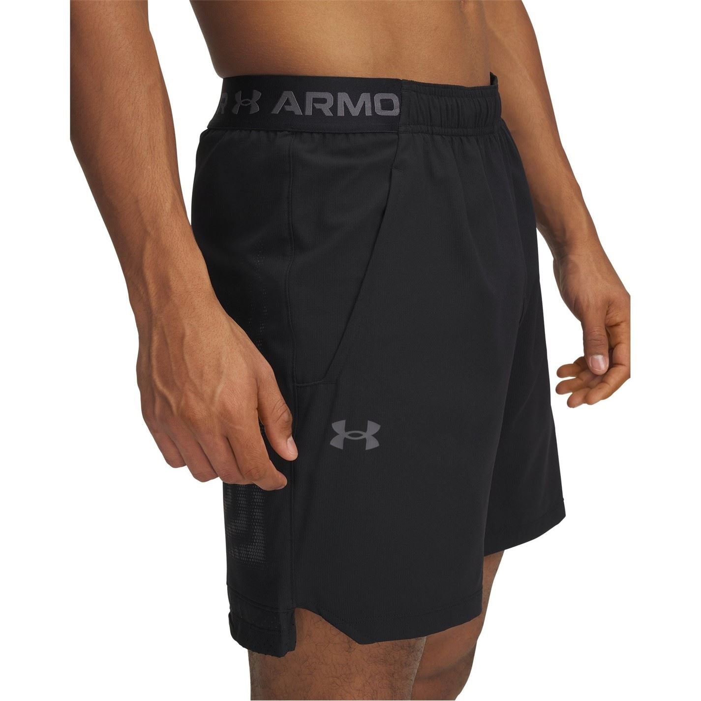 Under Armour Wov 6 Inch Bermuda Shorts