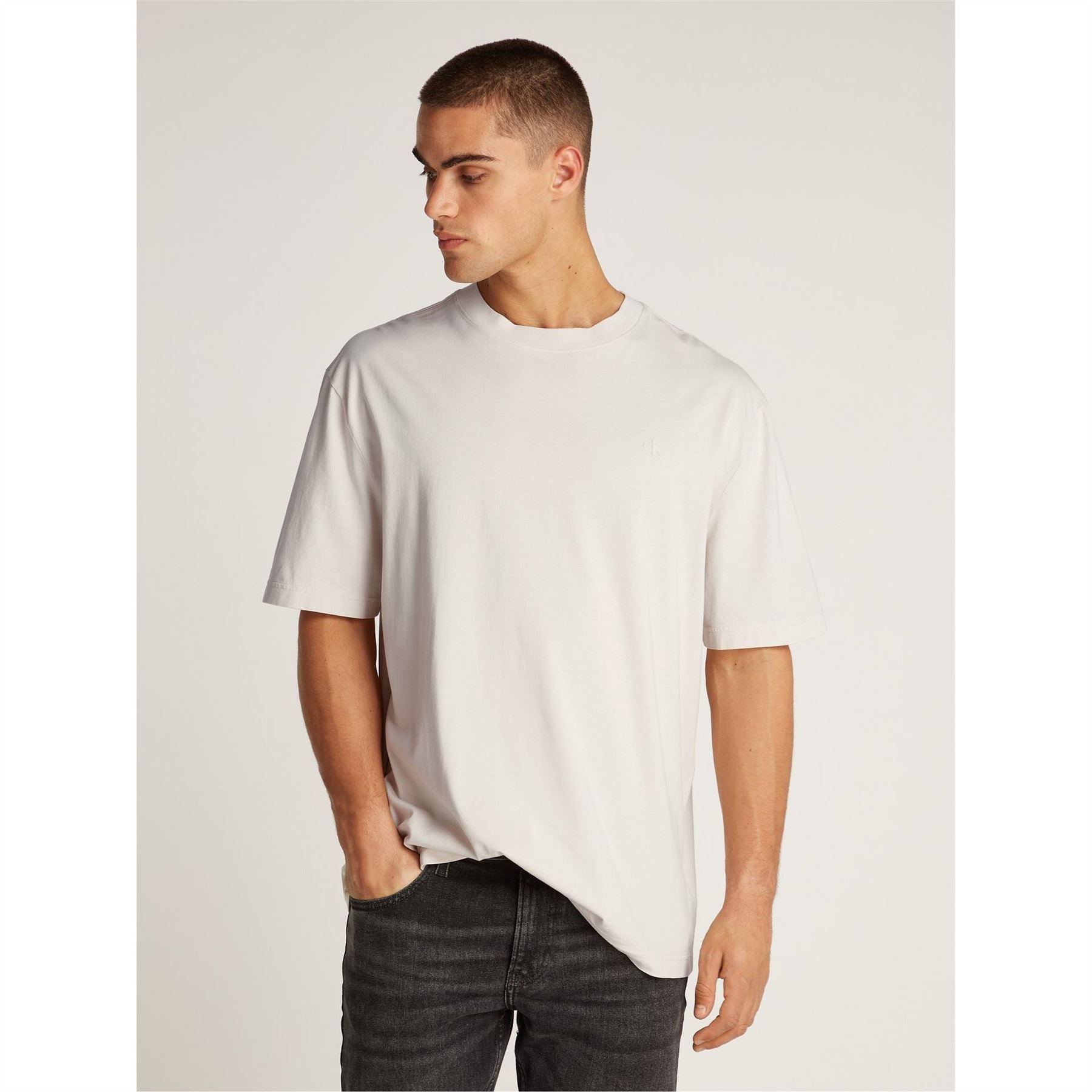 Calvin Klein Jeans Washed Puff Print Regular Fit T-Shirt